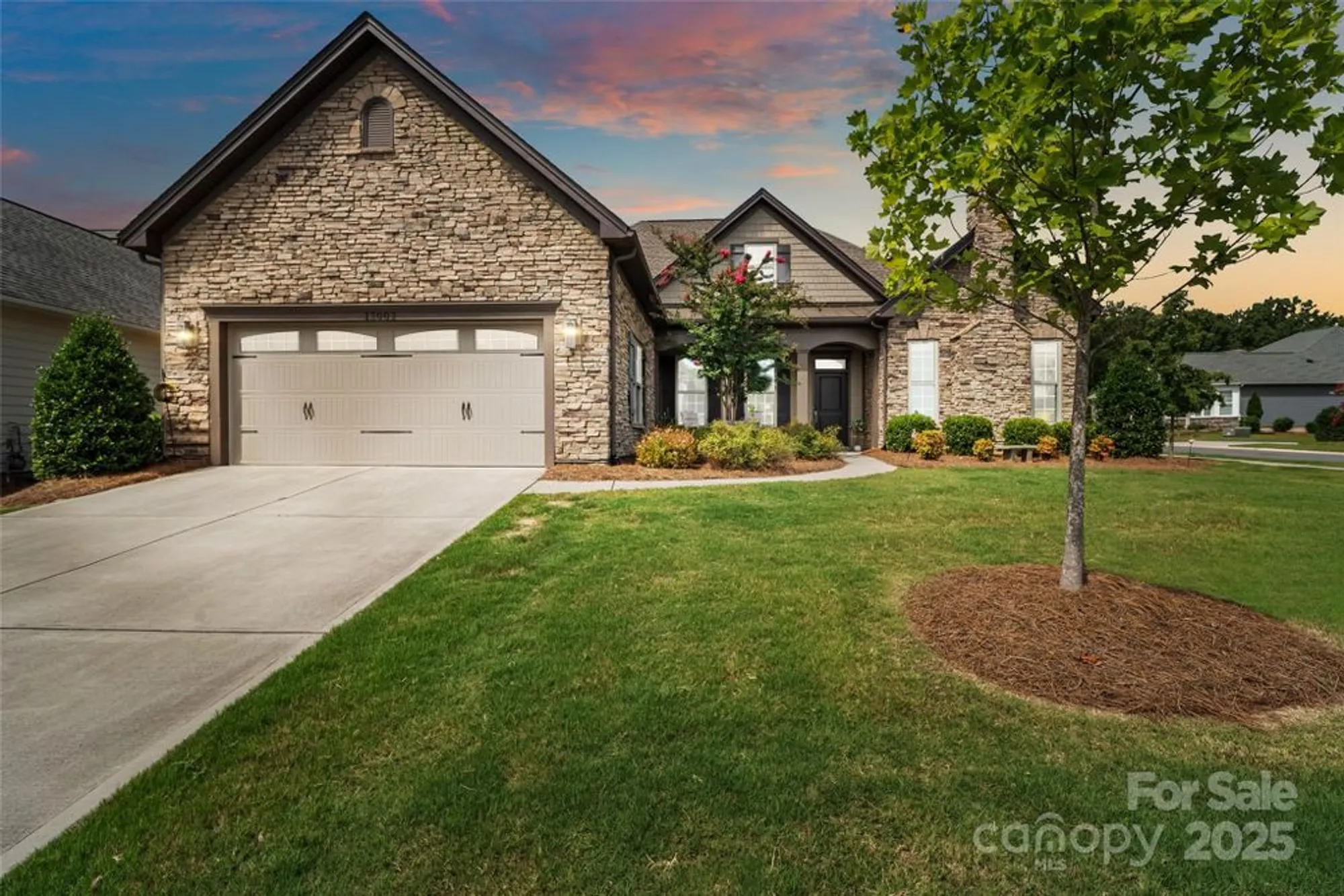 Property Slideshow image 2 of 35 | 12002 cove ct, Charlotte, NC, 28278