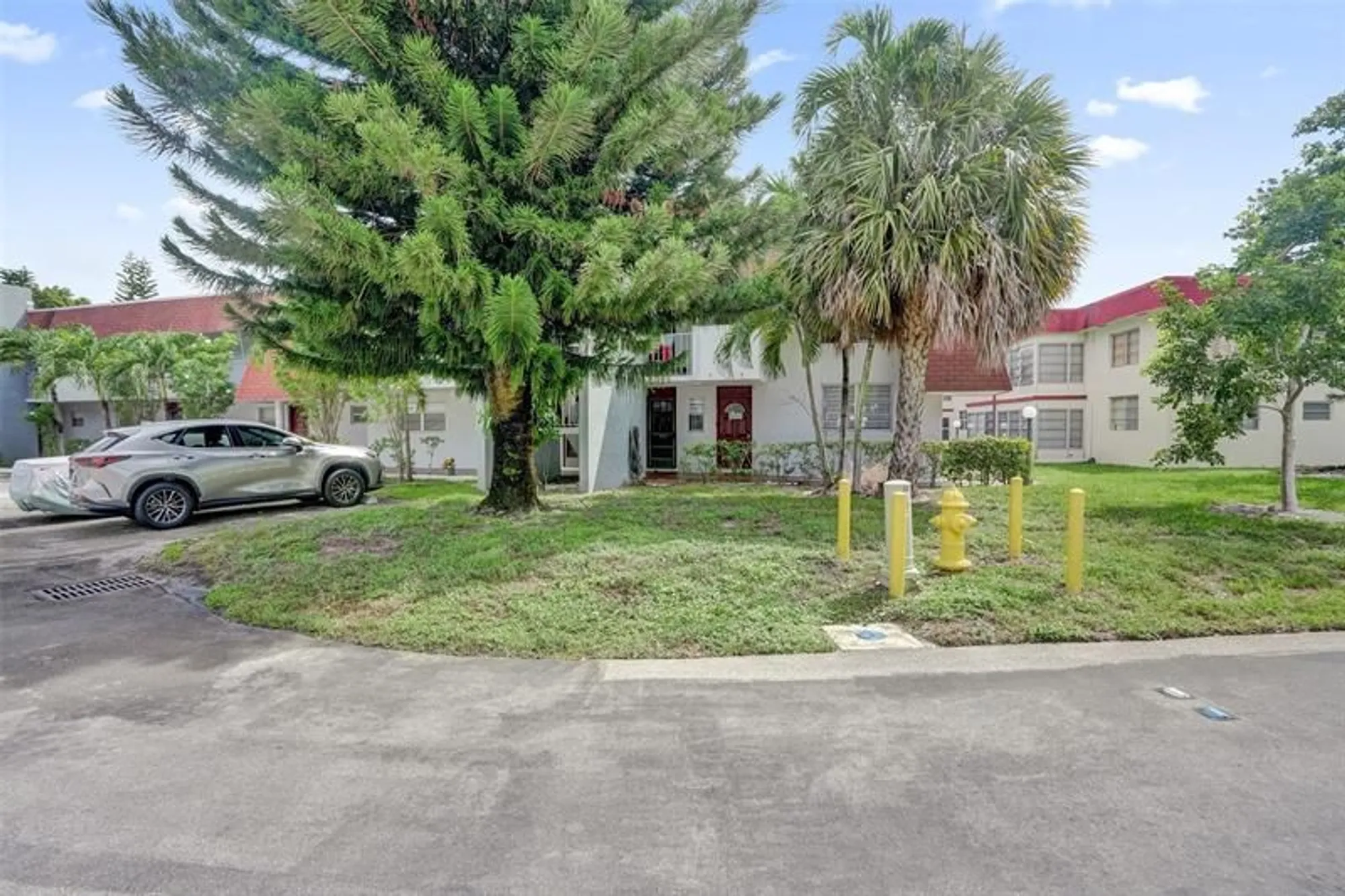 Property Slideshow image 25 of 27 | 2990 nw 46th ave 115a, Lauderdale Lakes, FL, 33313
