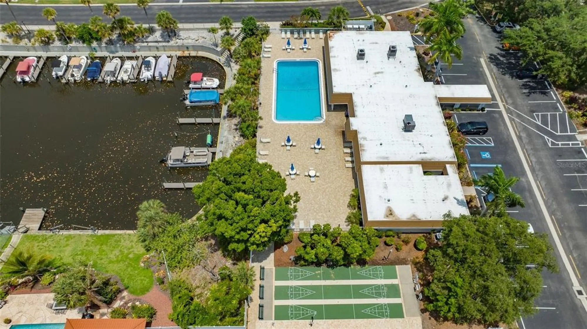 Property Slideshow image 82 of 86 | 2016 riverbluff pkwy v328, Sarasota, FL, 34231