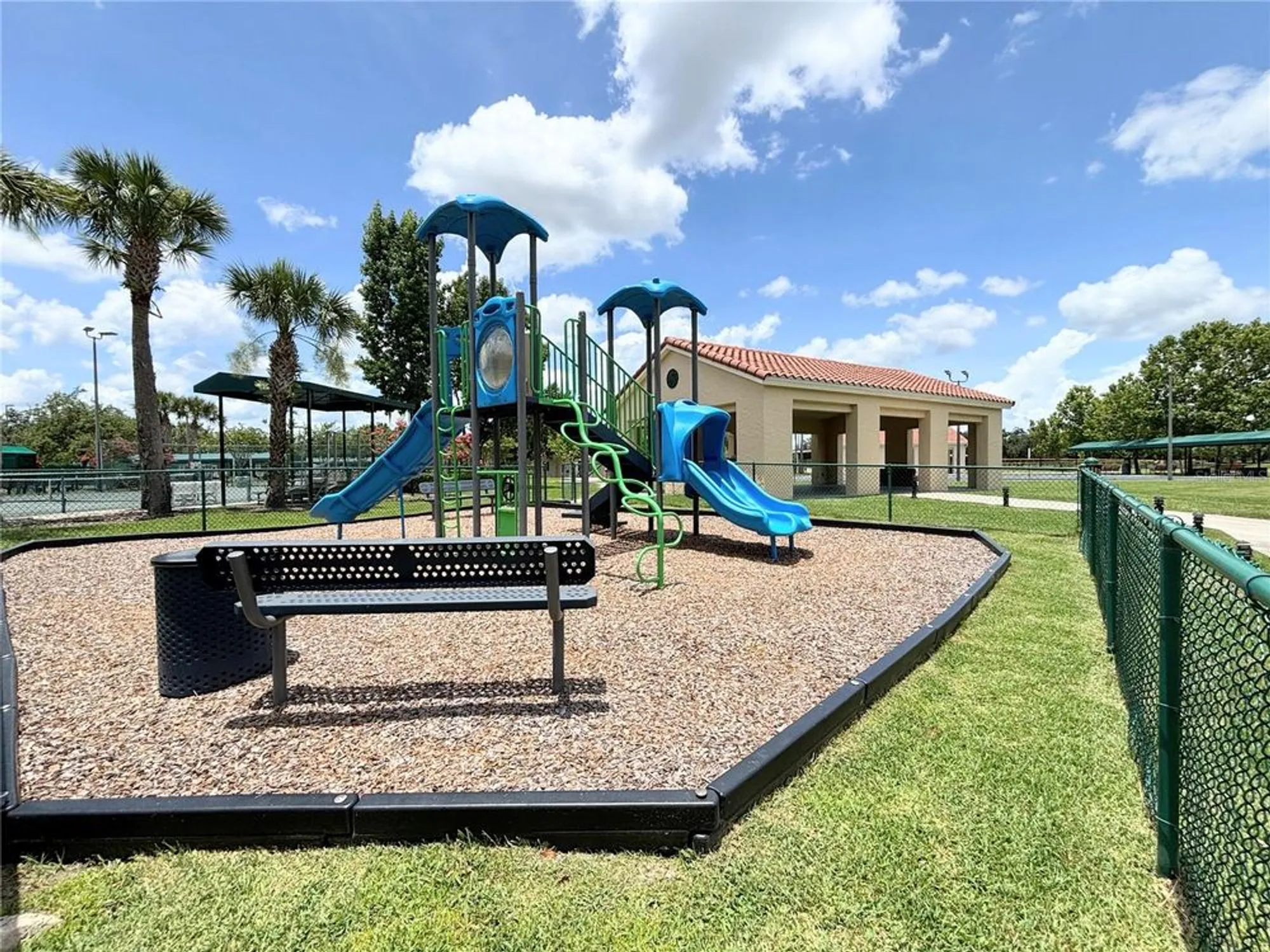 Property Slideshow image 77 of 81 | 531 barcelona dr, Poinciana, FL, 34759