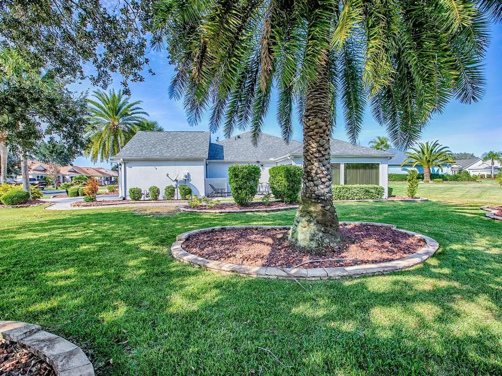 Property Slideshow image 18 of 37 | 629 hartley pl, The Villages, FL, 32162