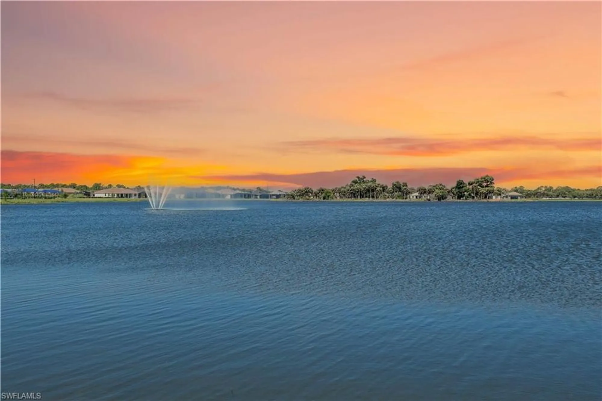 Property Slideshow image 28 of 32 | 17563 winding oak ln, North Fort Myers, FL, 33917