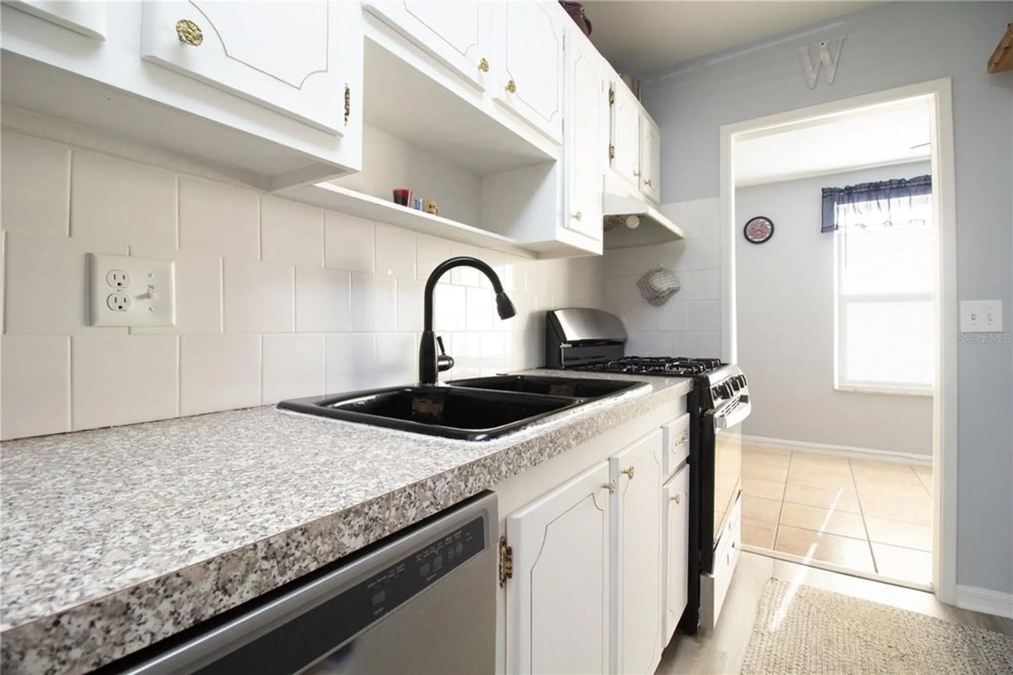 Property Slideshow image 8 of 25 | 5530 80th st n unit c201, St Petersburg, FL, 33709