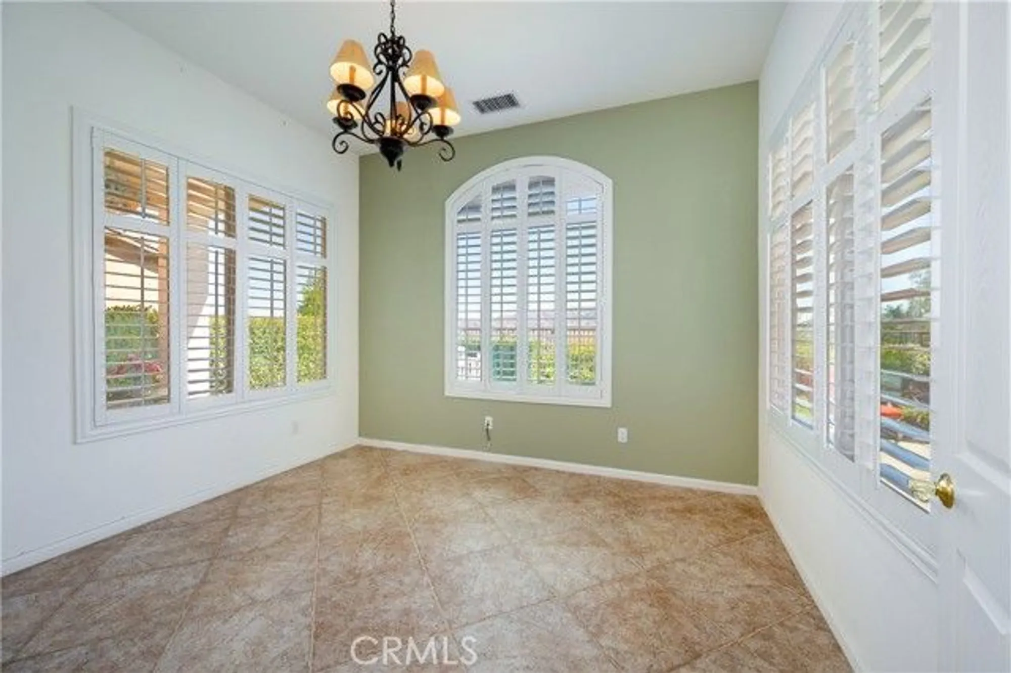 Property Slideshow image 16 of 43 | 9047 reserve dr, Corona, CA, 92883