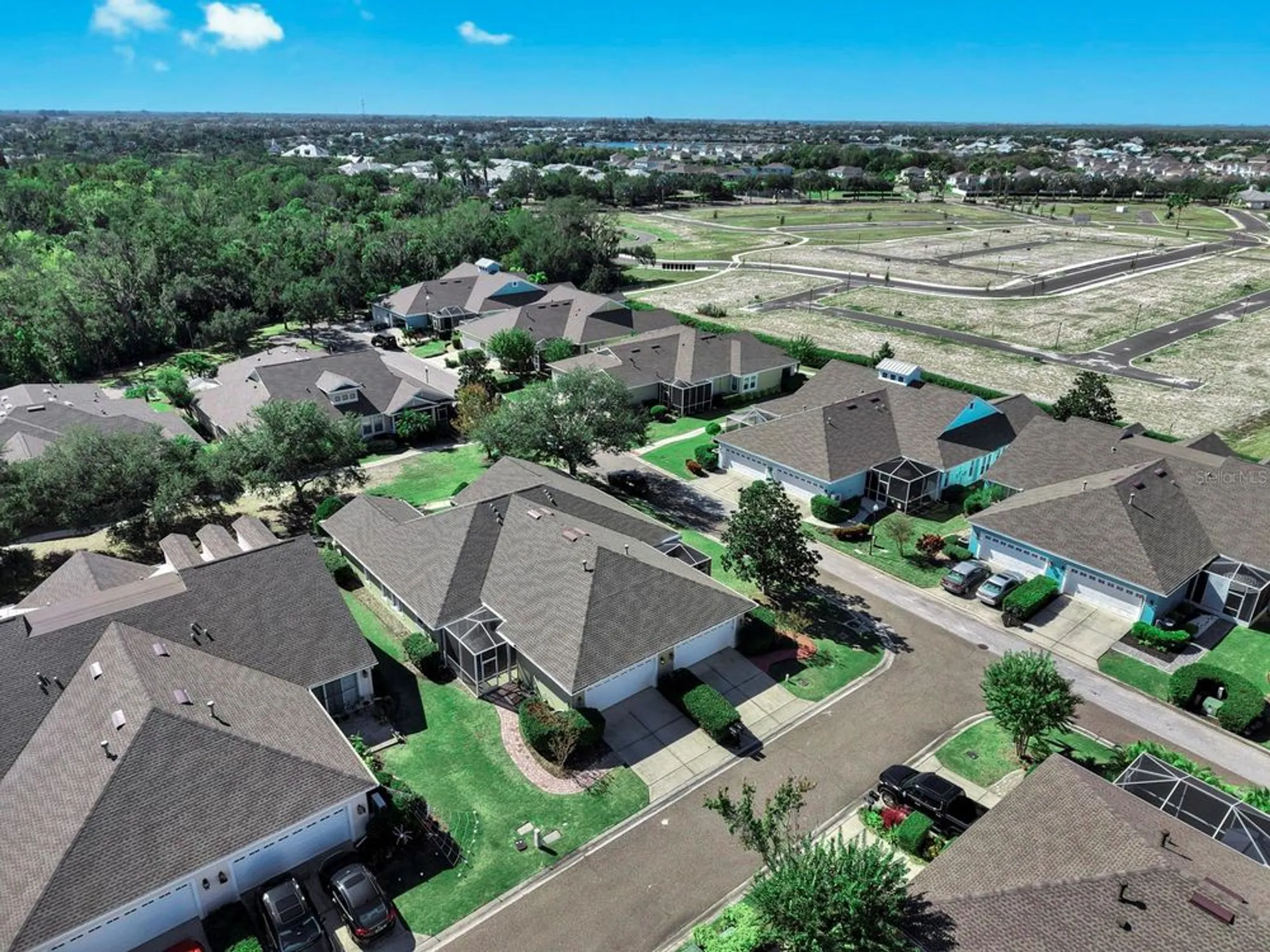 Property Slideshow image 37 of 53 | 226 summerside ct, Apollo Beach, FL, 33572