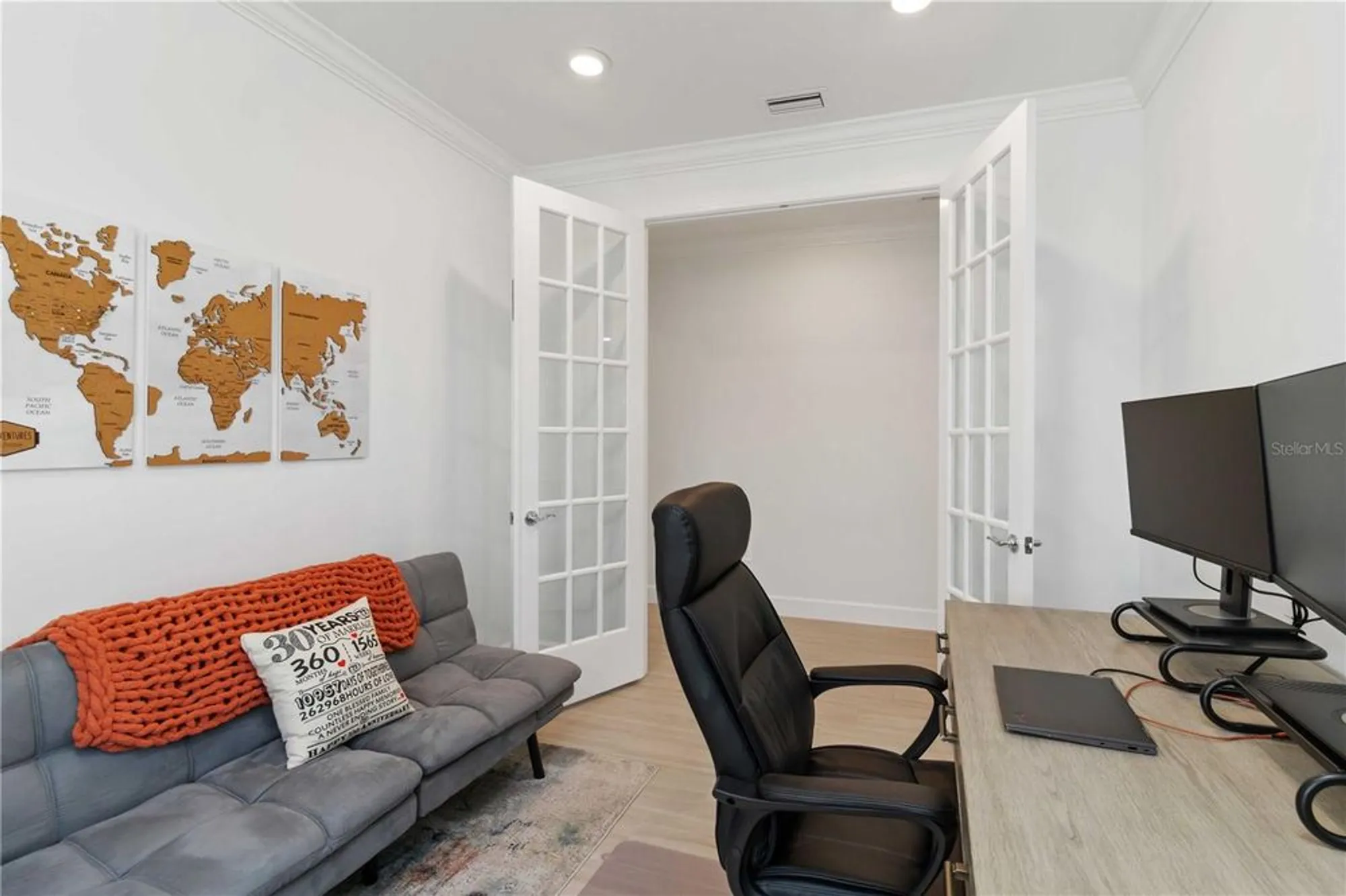 Property Slideshow image 43 of 79 | 7758 summerland cv, Bradenton, FL, 34202