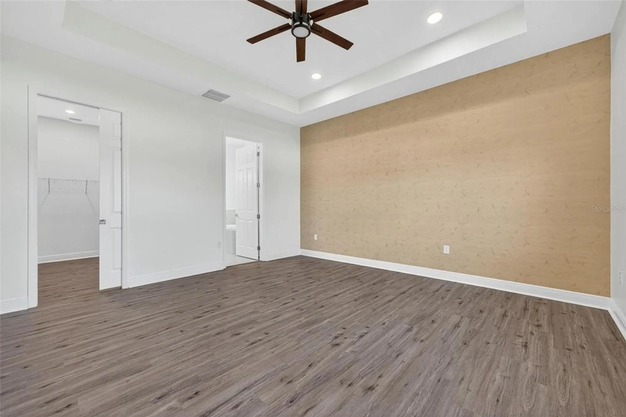 Property Slideshow image 44 of 95 | 8677 bridgeport bay cir, Mount Dora, FL, 32757