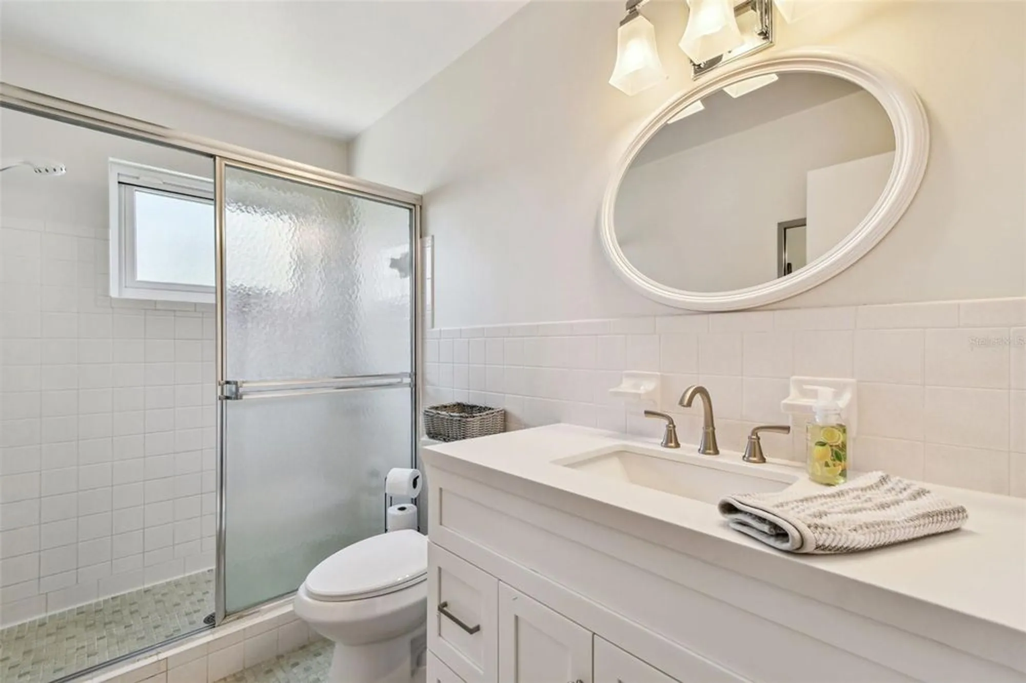 Property Slideshow image 27 of 52 | 2430 florentine way 46, Clearwater, FL, 33763