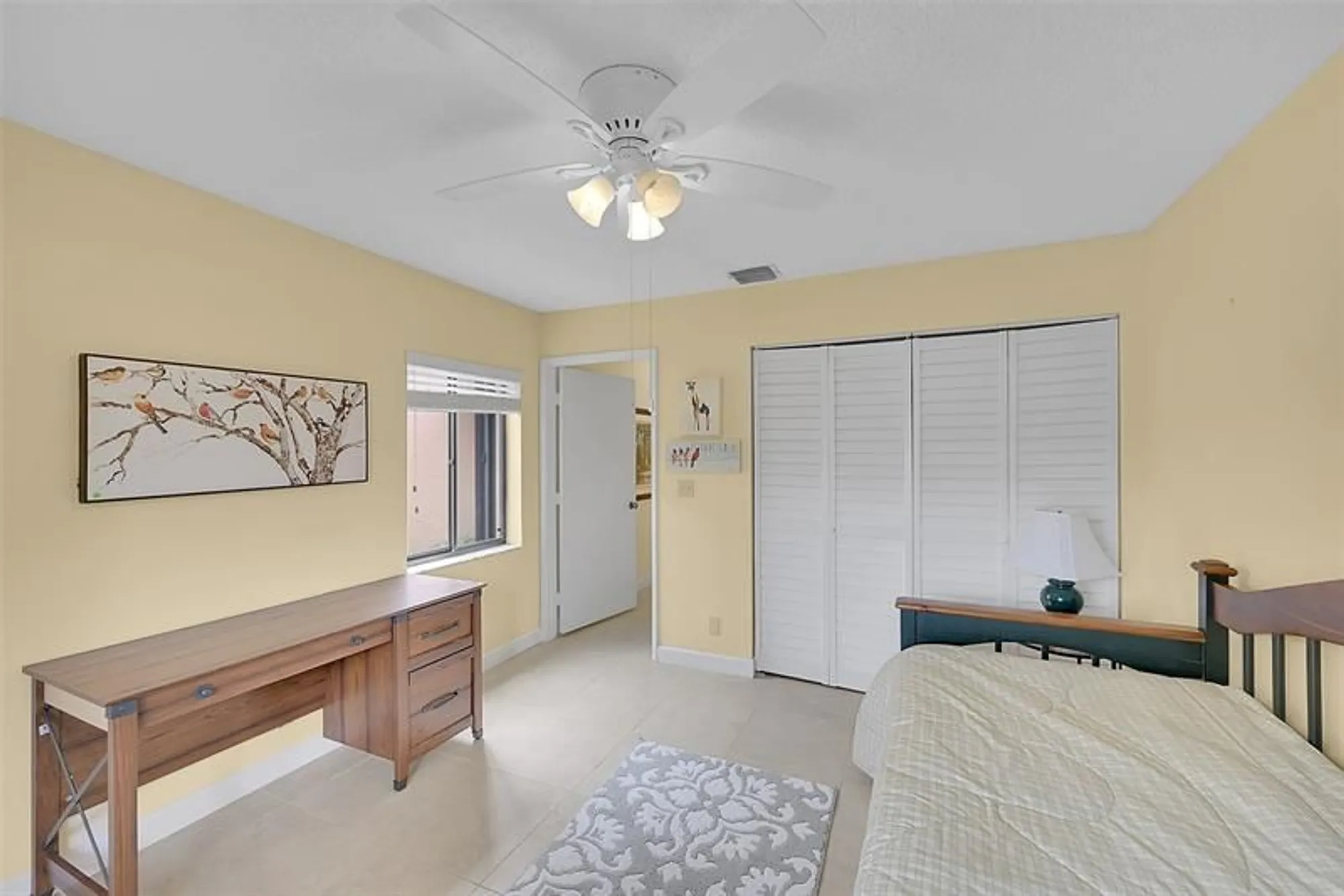 Property Slideshow image 20 of 26 | 8252 springlake dr # 8252, Boca Raton, FL, 33496