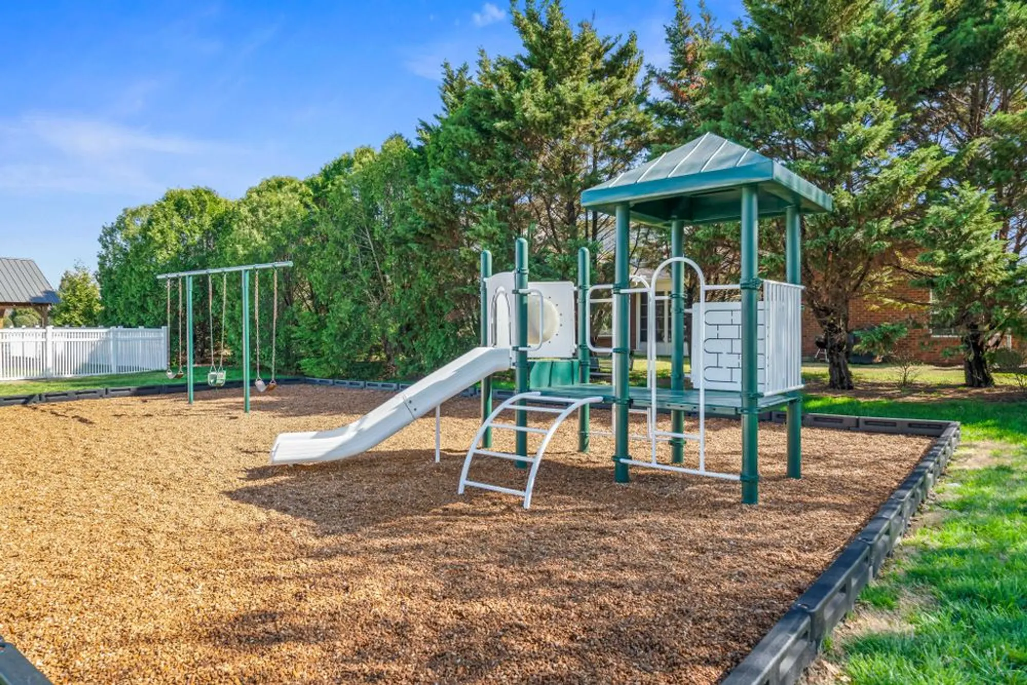 Property Slideshow image 43 of 44 | 644 village green cir, Murfreesboro, TN, 37128