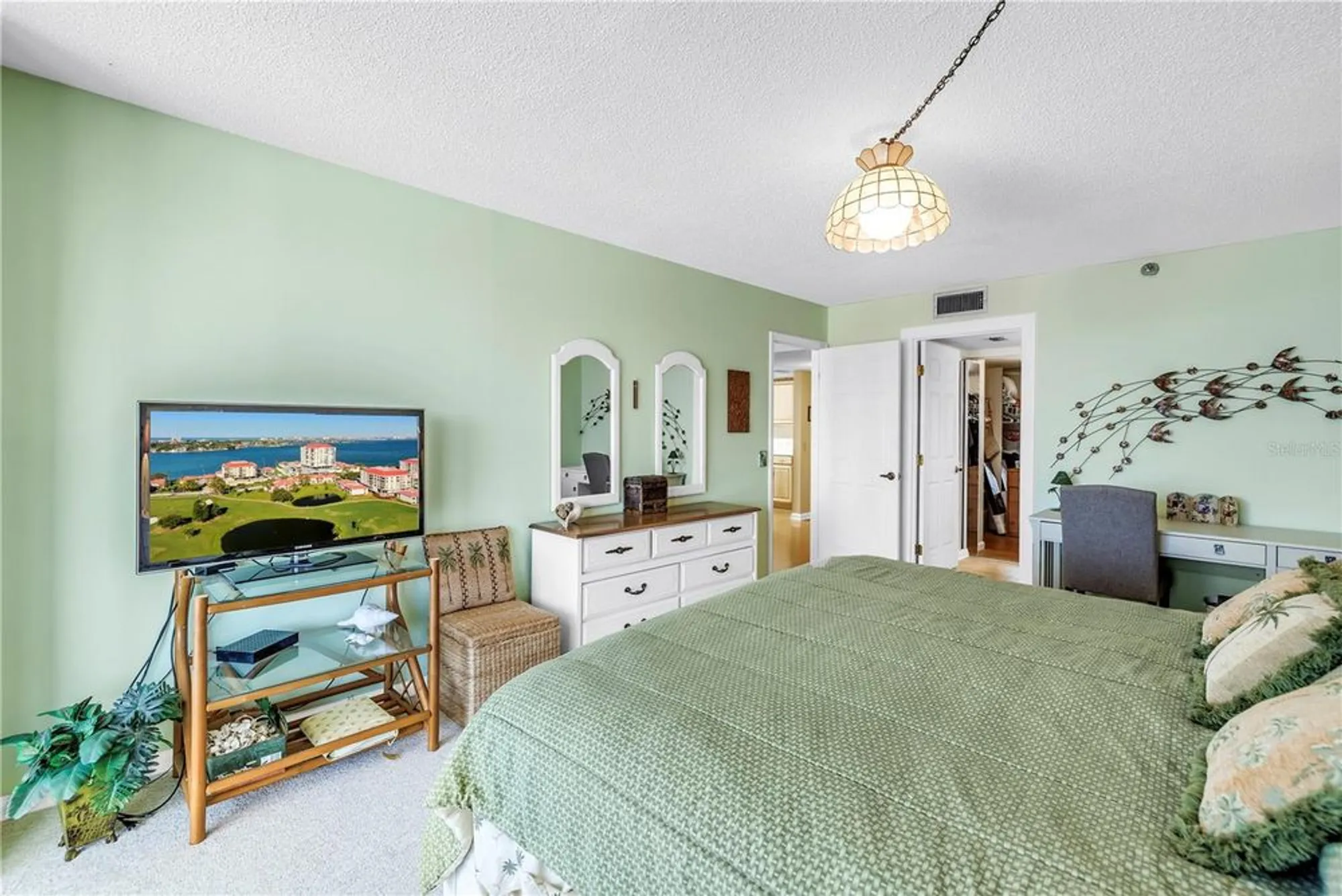 Property Slideshow image 19 of 36 | 6265 sun blvd apt 605, St Petersburg, FL, 33715