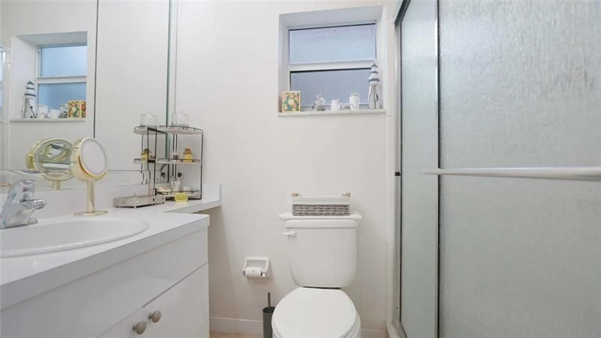 Property Slideshow image 11 of 17 | 3121 e golf blvd, Pompano Beach, FL, 33064