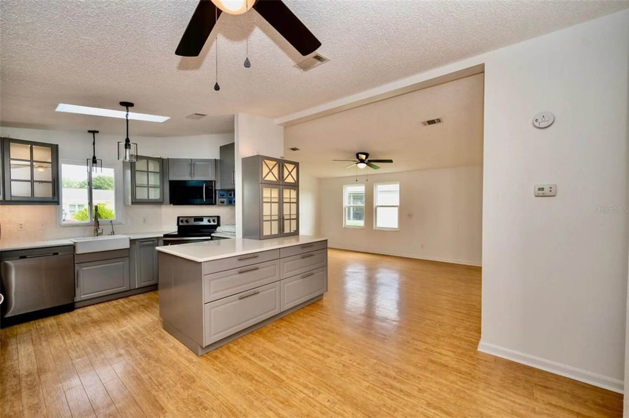 Property Slideshow image 3 of 51 | 24841 pine hl, Leesburg, FL, 34748