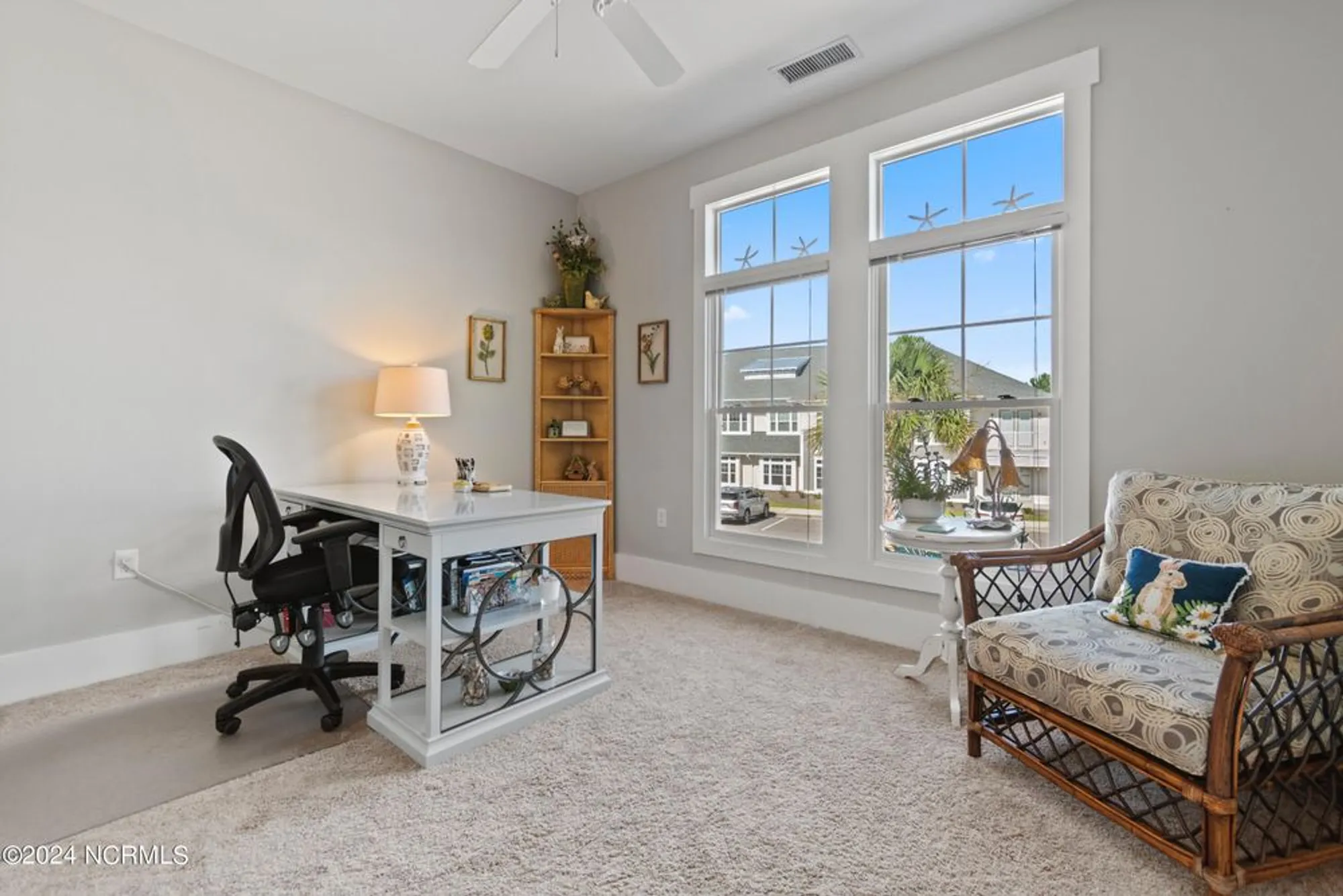 Property Slideshow image 28 of 61 | 2537 st james dr apt 303, Southport, NC, 28461