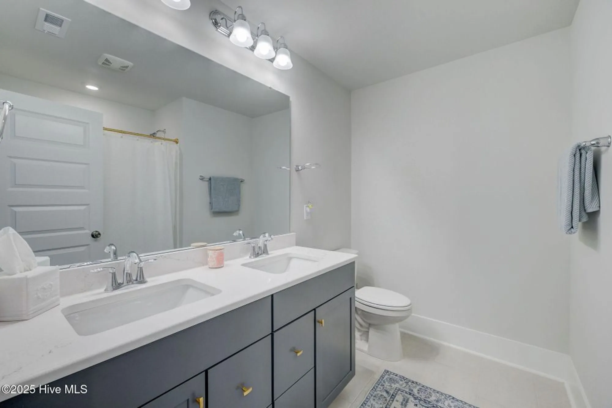 Property Slideshow image 38 of 109 | 1368 trisail ter, Wilmington, NC, 28412