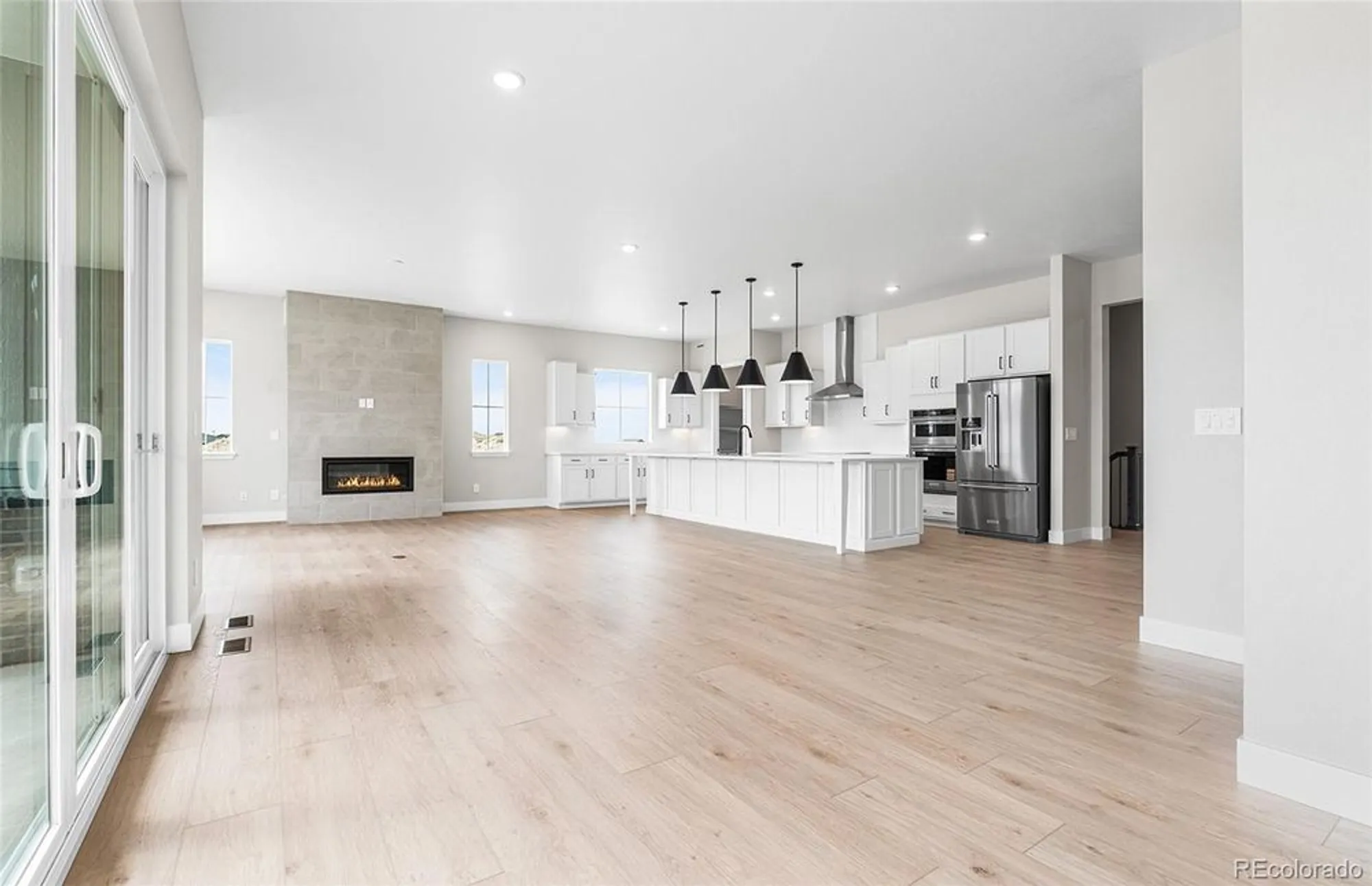 Property Slideshow image 16 of 45 | 8831 s quemoy st, Aurora, CO, 80016