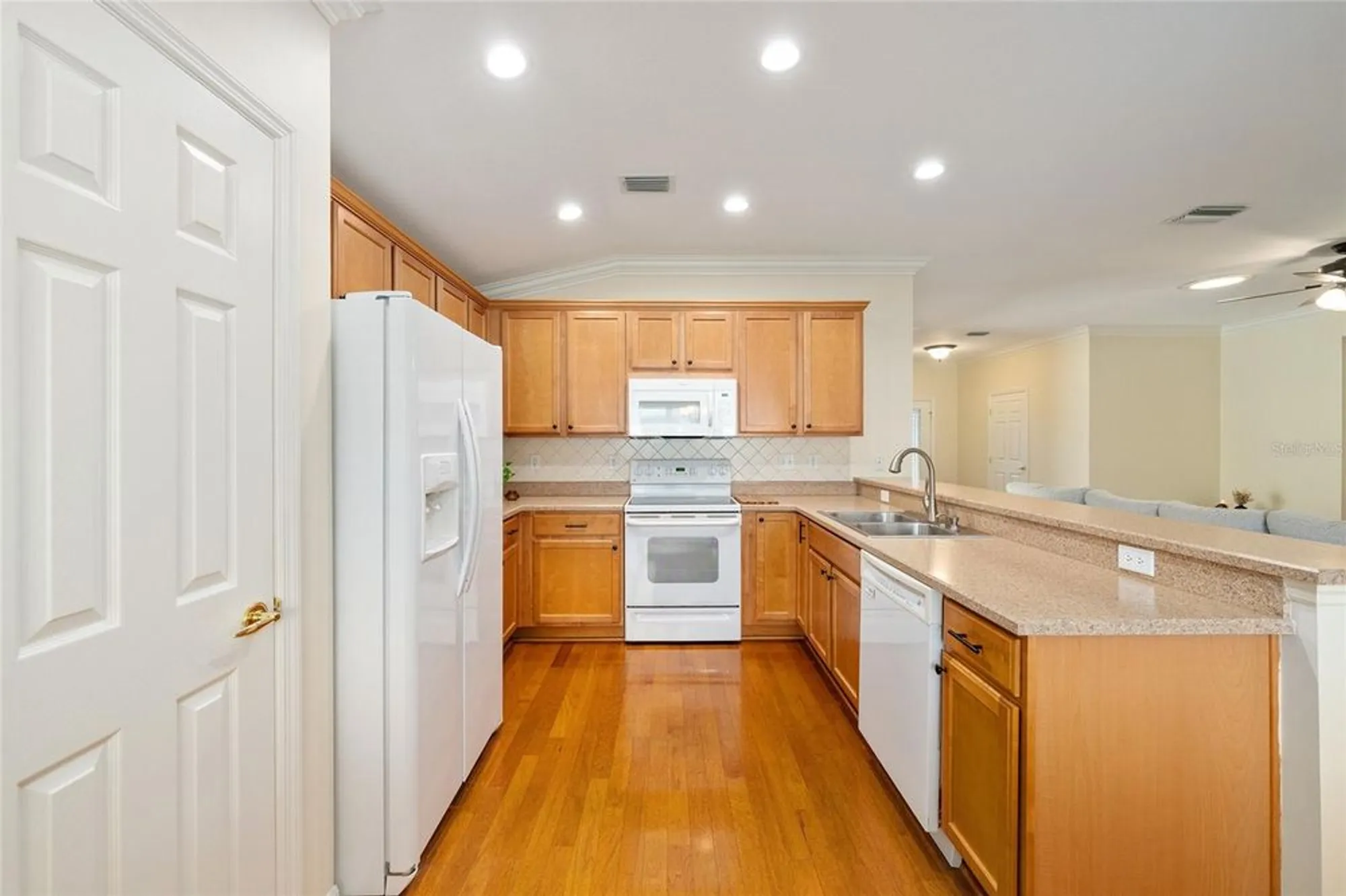 Property Slideshow image 18 of 73 | 13883 se 94th ave, Summerfield, FL, 34491