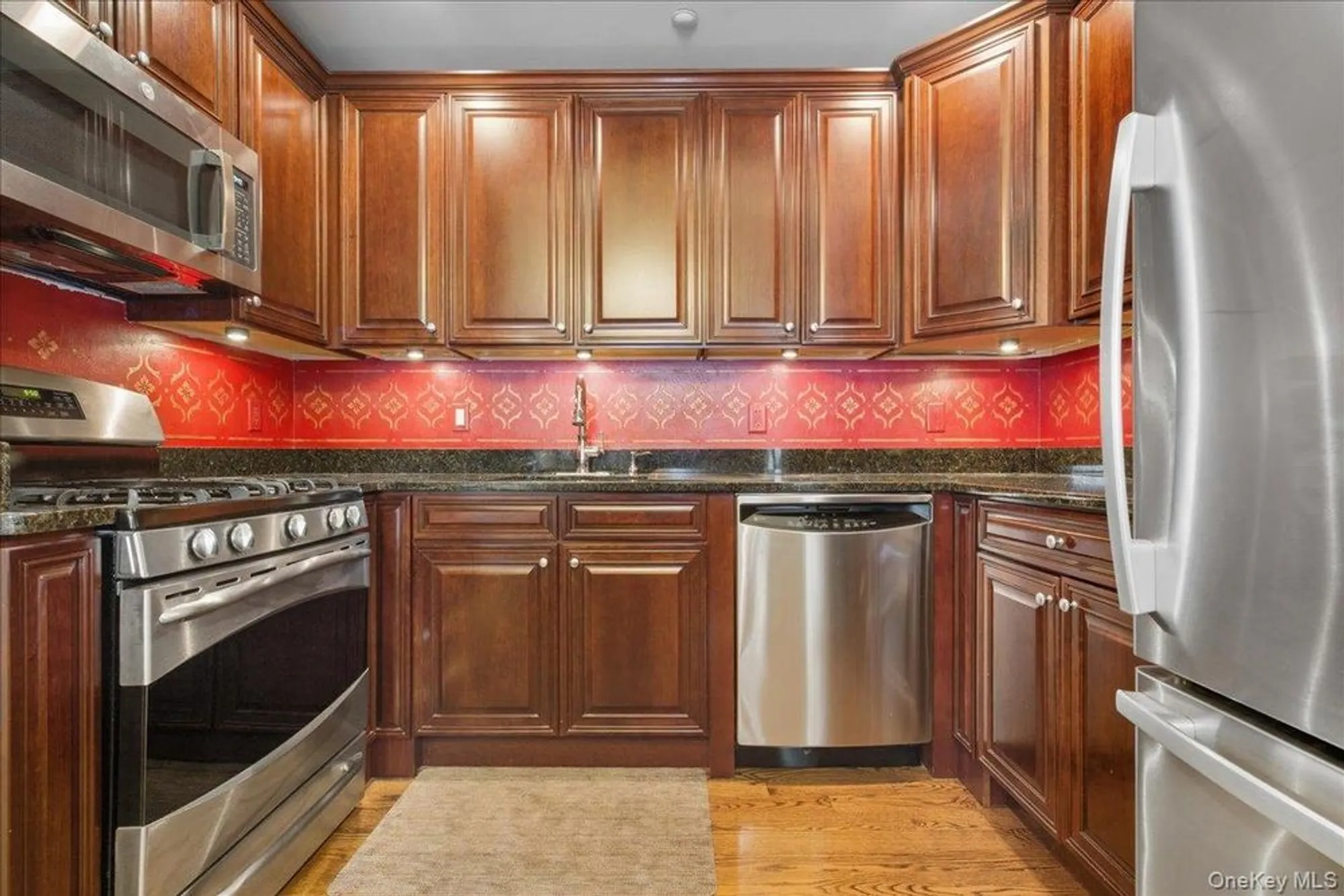 Property Slideshow image 20 of 39 | 383 summer ct, East Meadow, NY, 11554