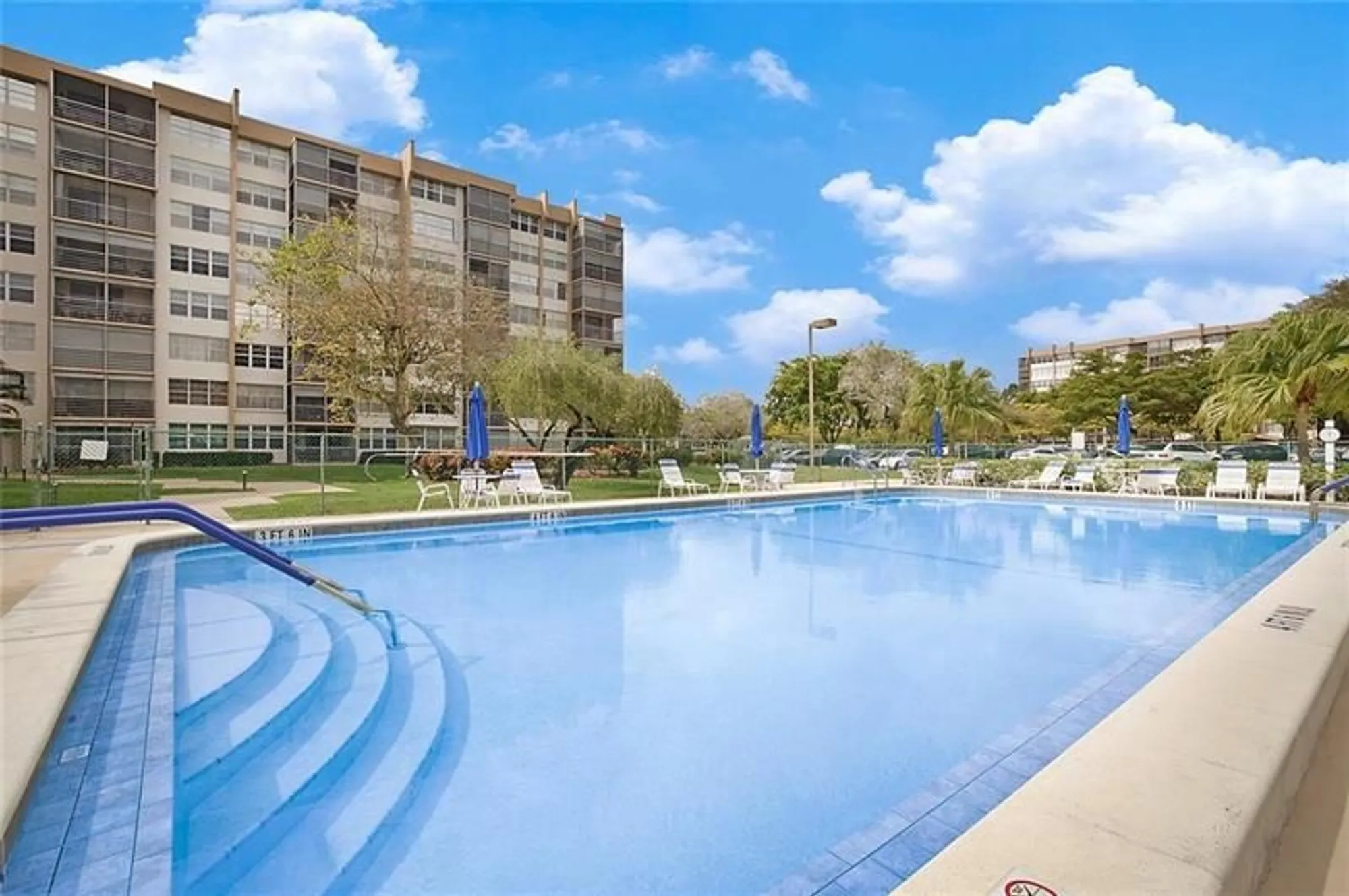 Property Slideshow image 24 of 26 | 1400 saint charles pl 616, Pembroke Pines, FL, 33026