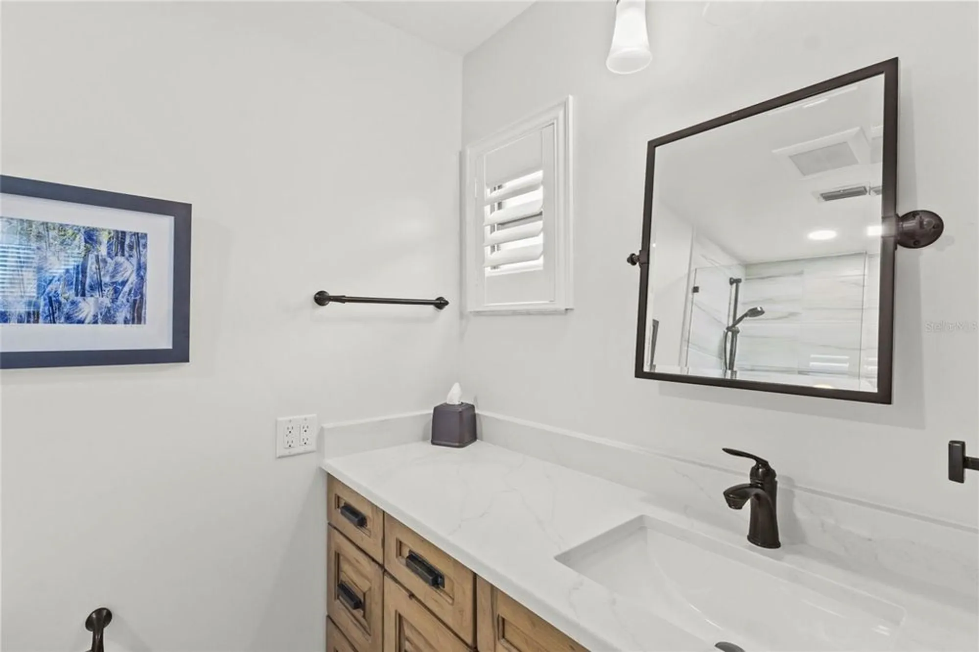 Property Slideshow image 18 of 38 | 7143 fairway bend ln, Sarasota, FL, 34243