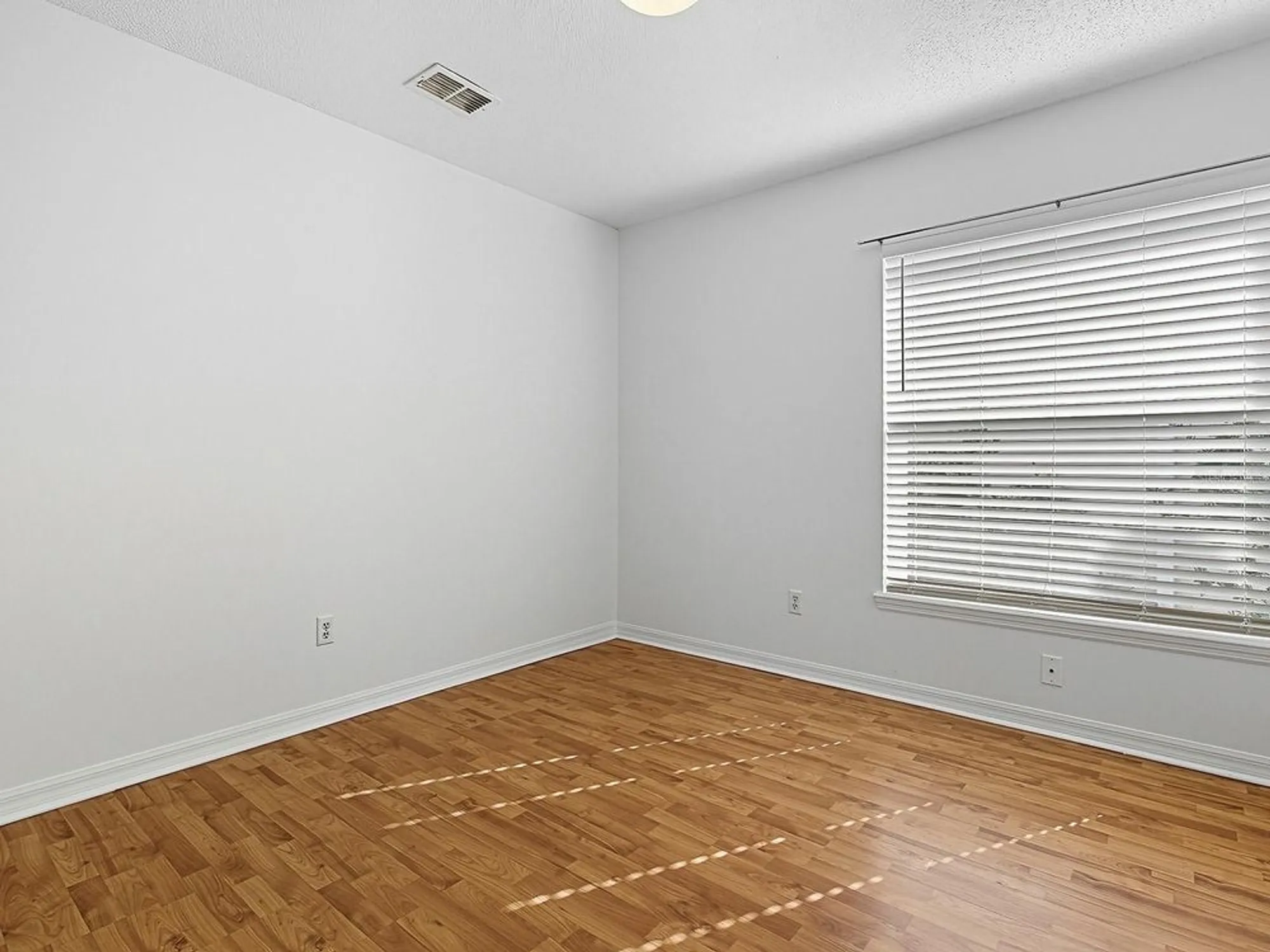 Property Slideshow image 24 of 71 | 3016 andover ct, Mount Dora, FL, 32757