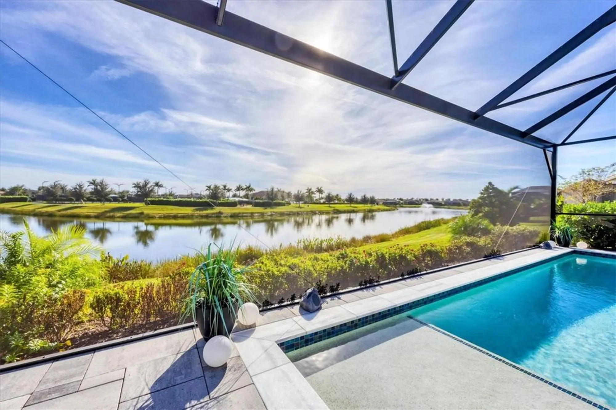 Property Slideshow image 35 of 60 | 4947 surfside cir, Bradenton, FL, 34211