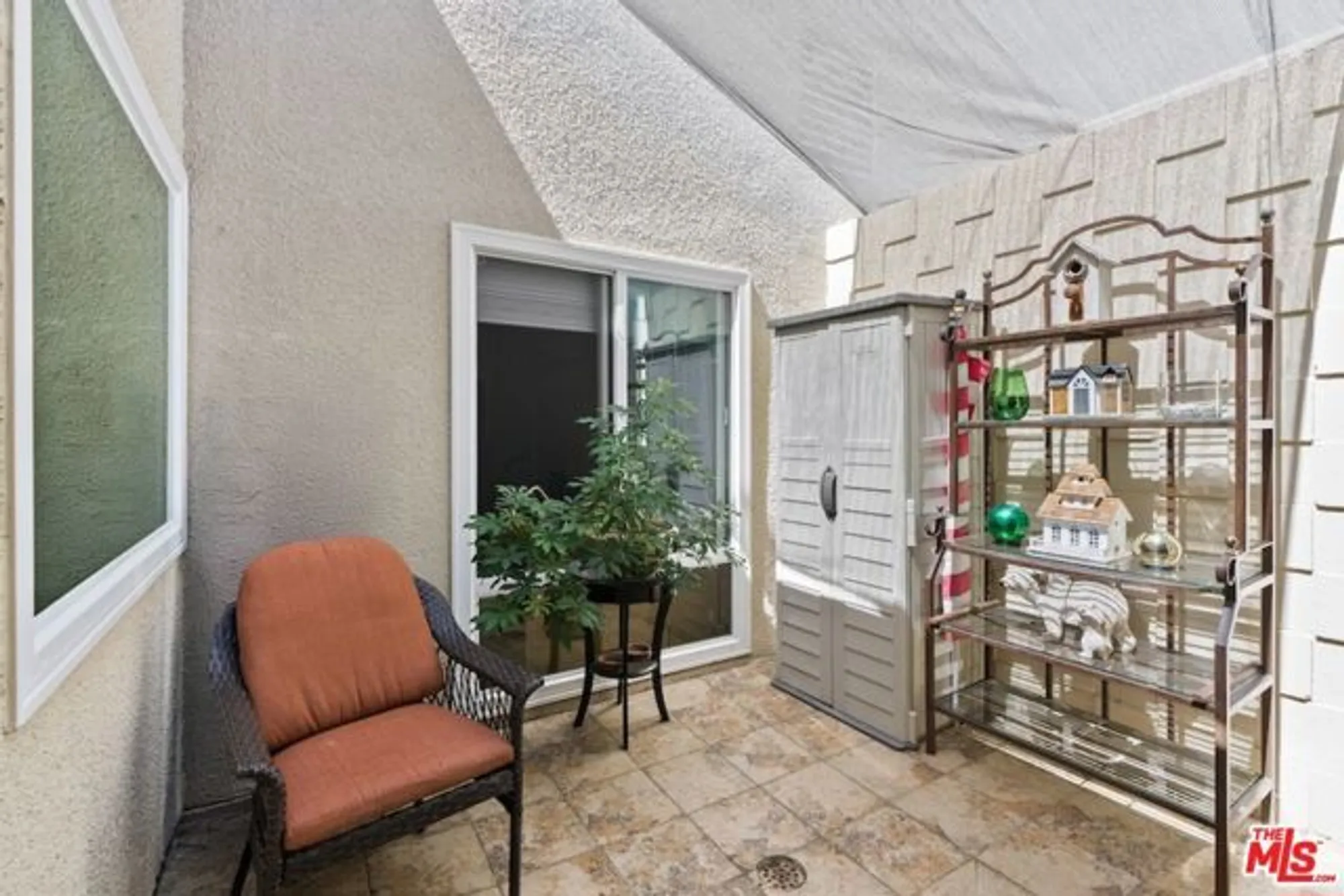 Property Slideshow image 10 of 22 | 395 avenida castilla b, Laguna Woods, CA, 92637