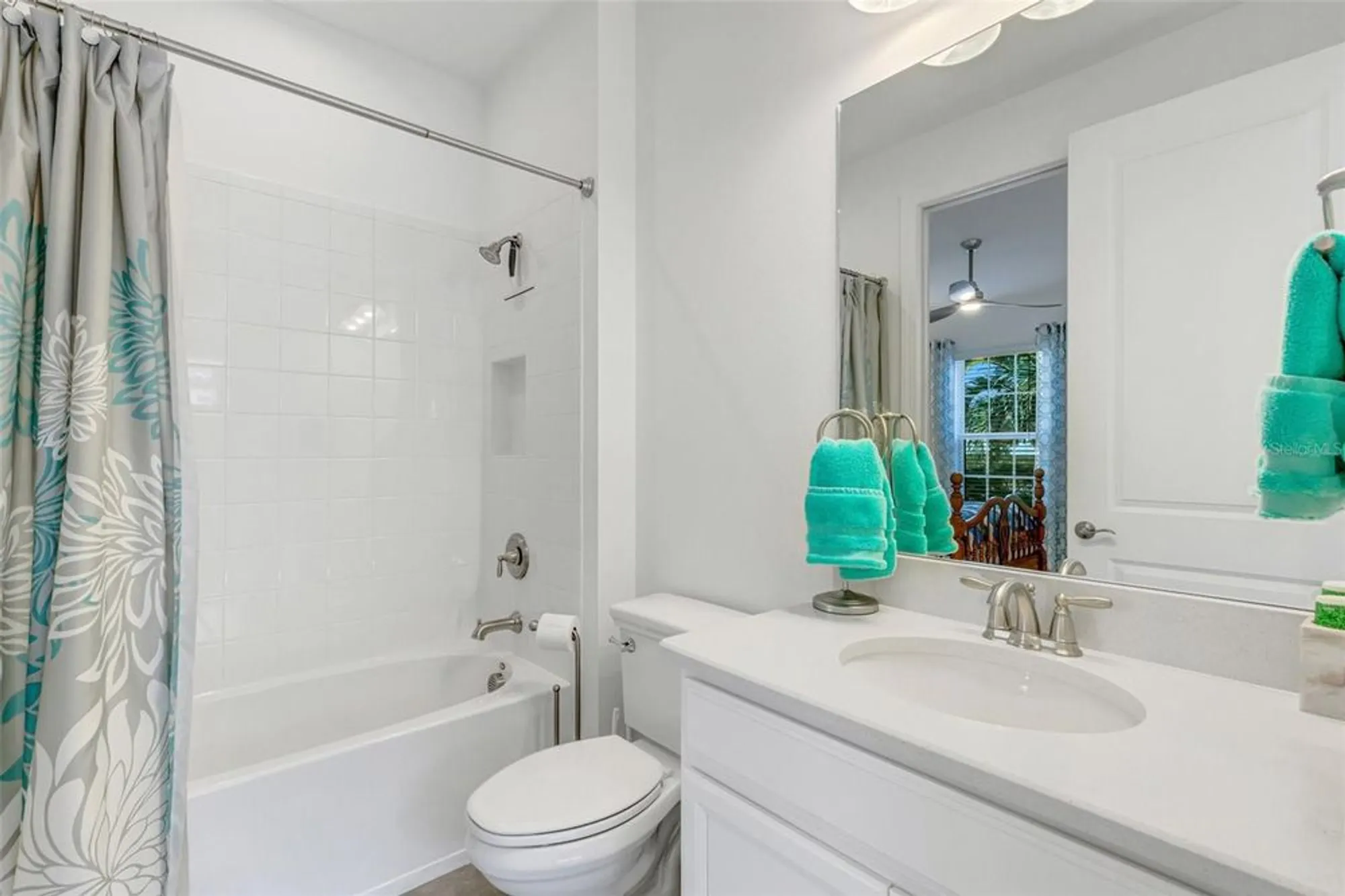 Property Slideshow image 34 of 57 | 4727 motta ct, Bradenton, FL, 34211