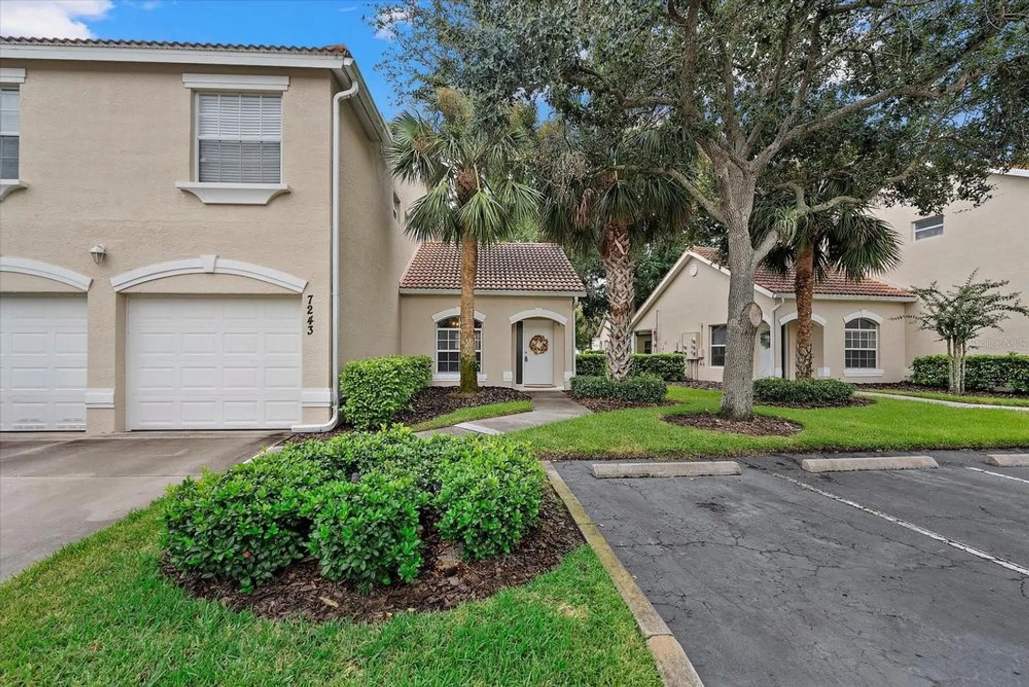 Property Slideshow image 2 of 28 | 7243 cedar hollow cir, Bradenton, FL, 34203