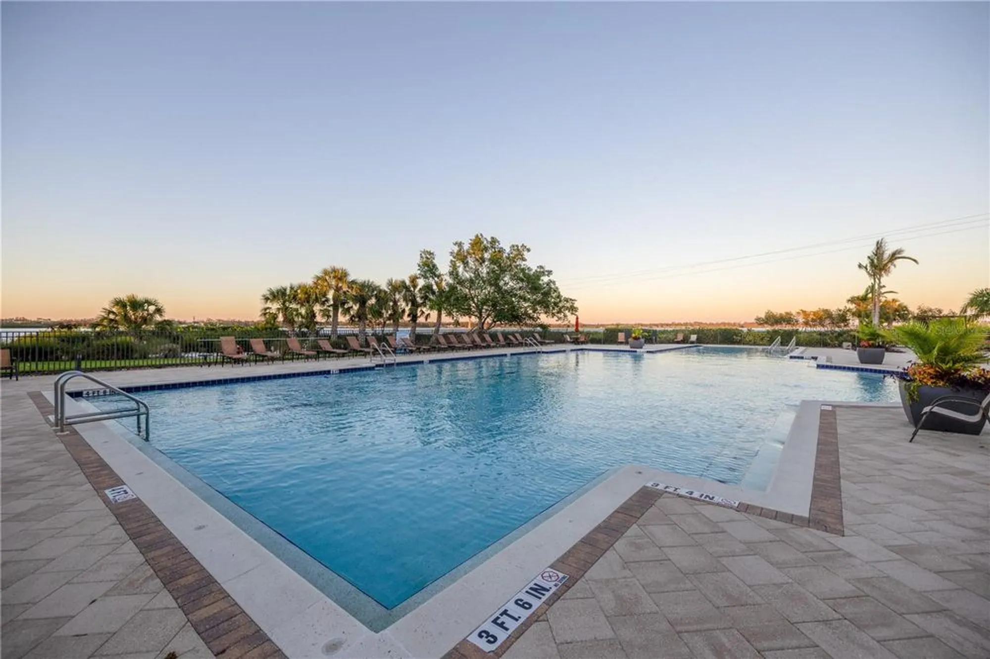 Property Slideshow image 23 of 67 | 1030 tidewater shores loop 405, Bradenton, FL, 34208