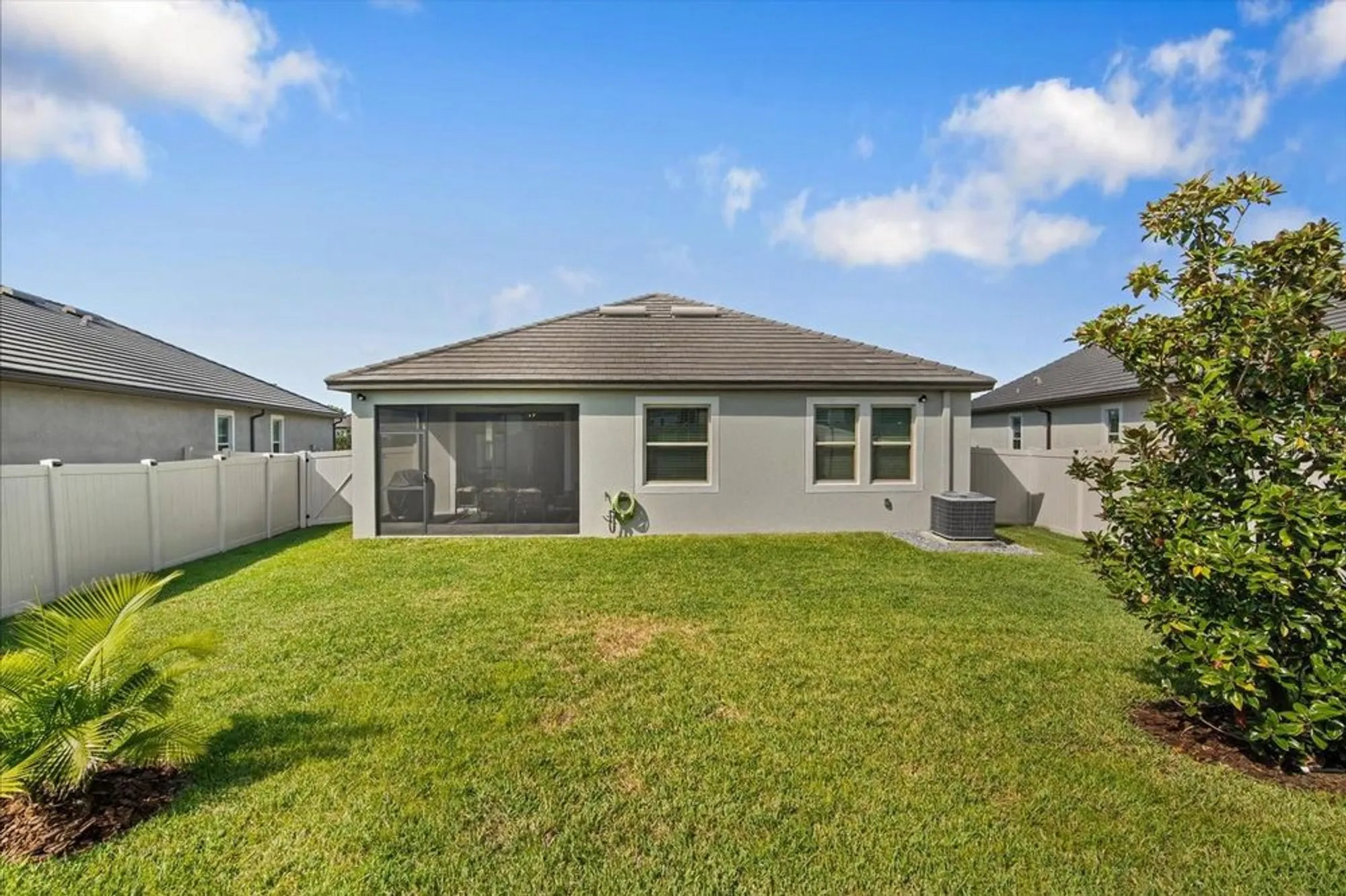 Property Slideshow image 28 of 39 | 31707 magna gulf loop, San Antonio, FL, 33576