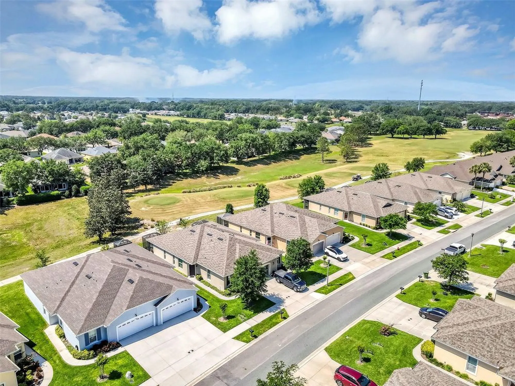 Property Slideshow image 25 of 49 | 27018 white plains way, Leesburg, FL, 34748