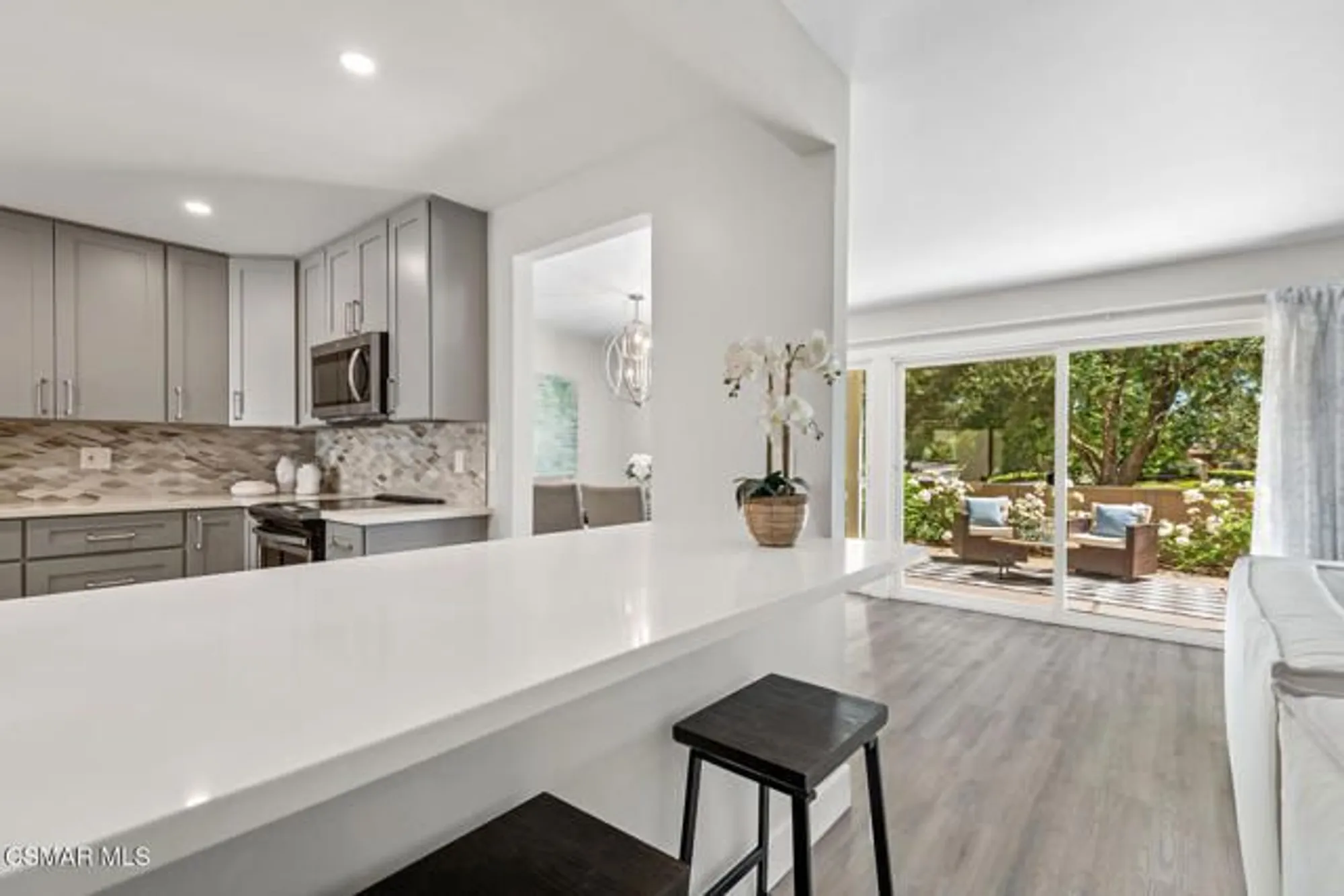 Property Slideshow image 11 of 44 | 32141 lake meadow ln, Westlake Village, CA, 91361