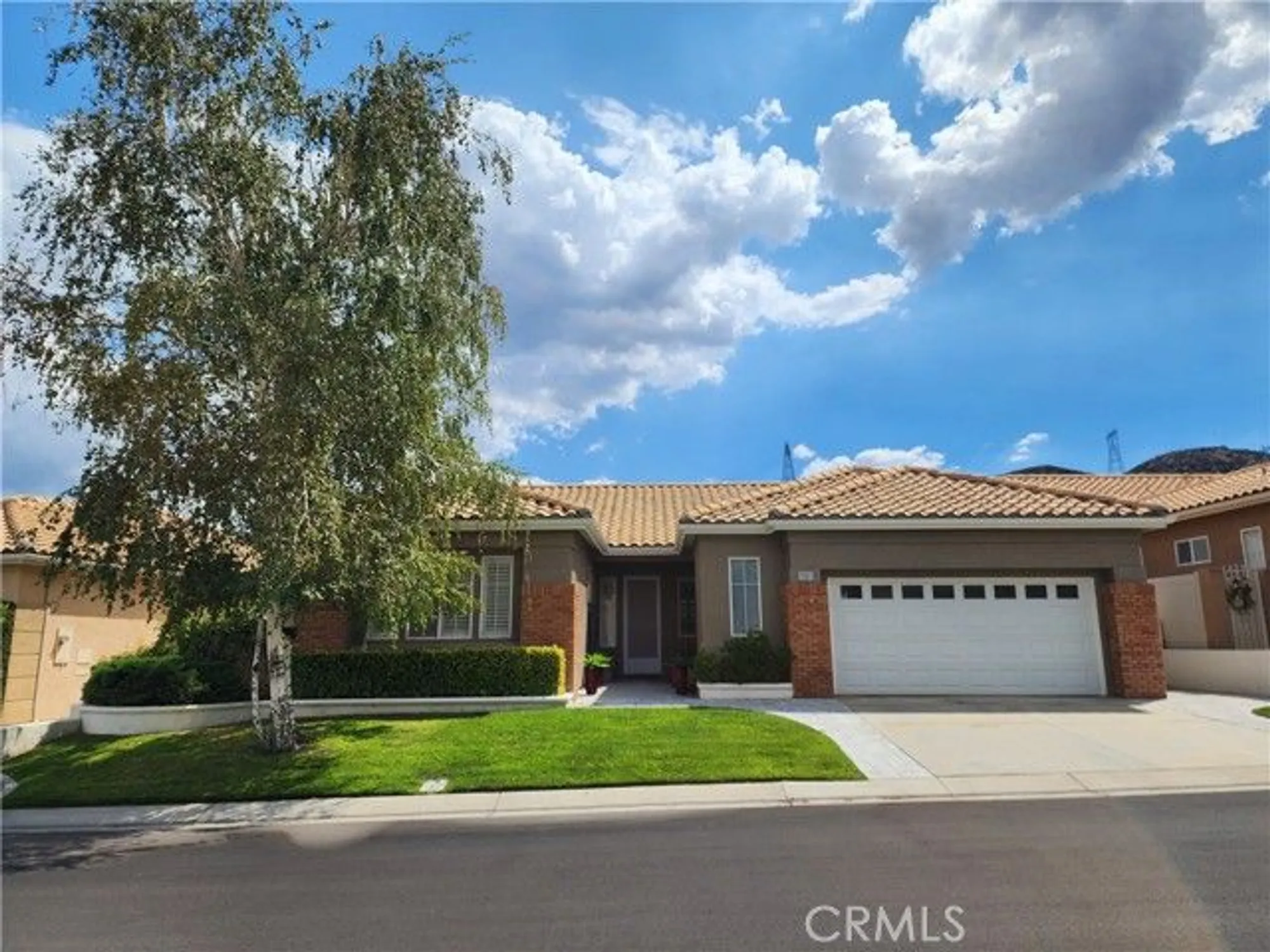 Property Slideshow image 1 of 41 | 4919 singing hills dr, Banning, CA, 92220