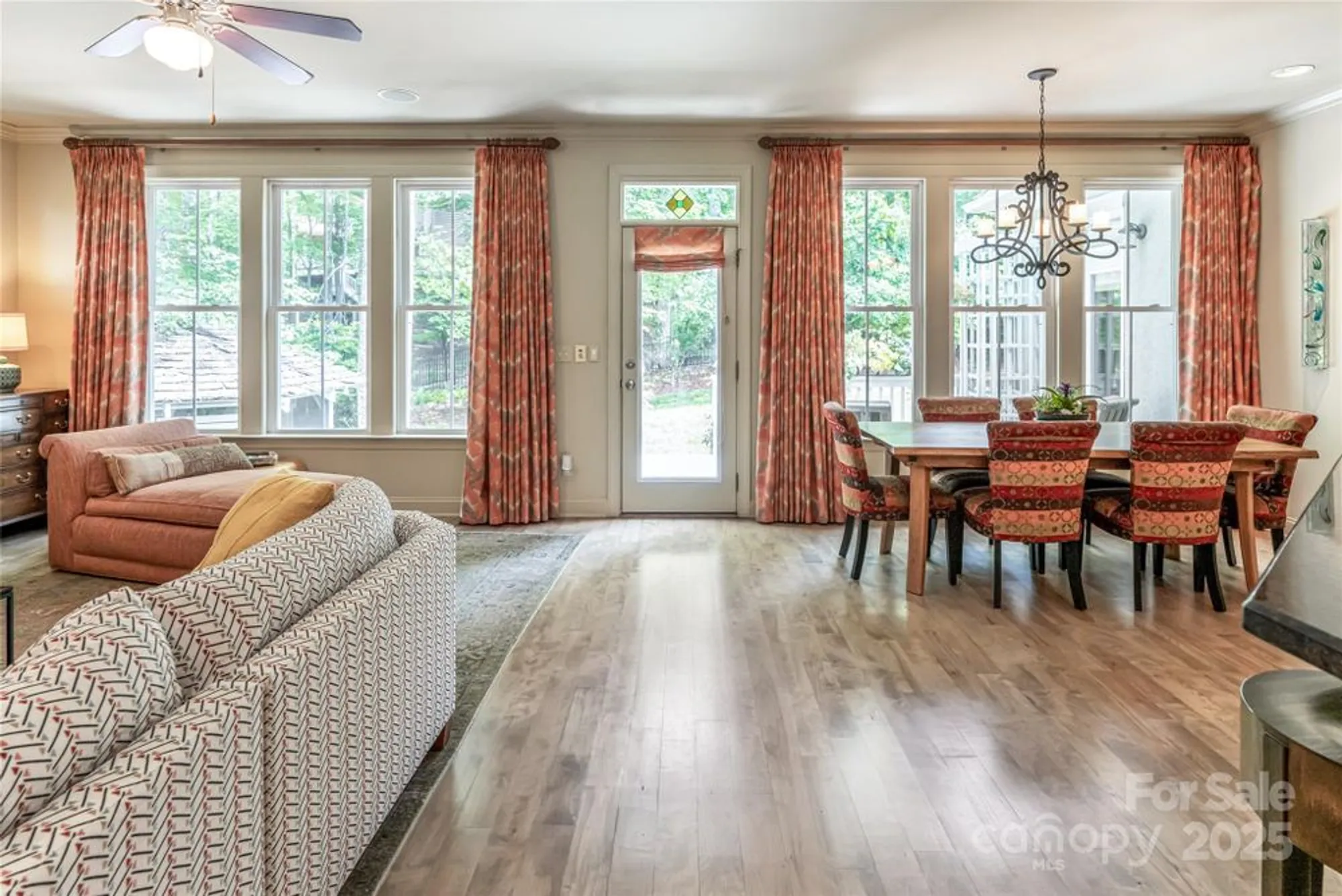 Property Slideshow image 11 of 46 | 7 white palmer ct, Biltmore Lake, NC, 28715