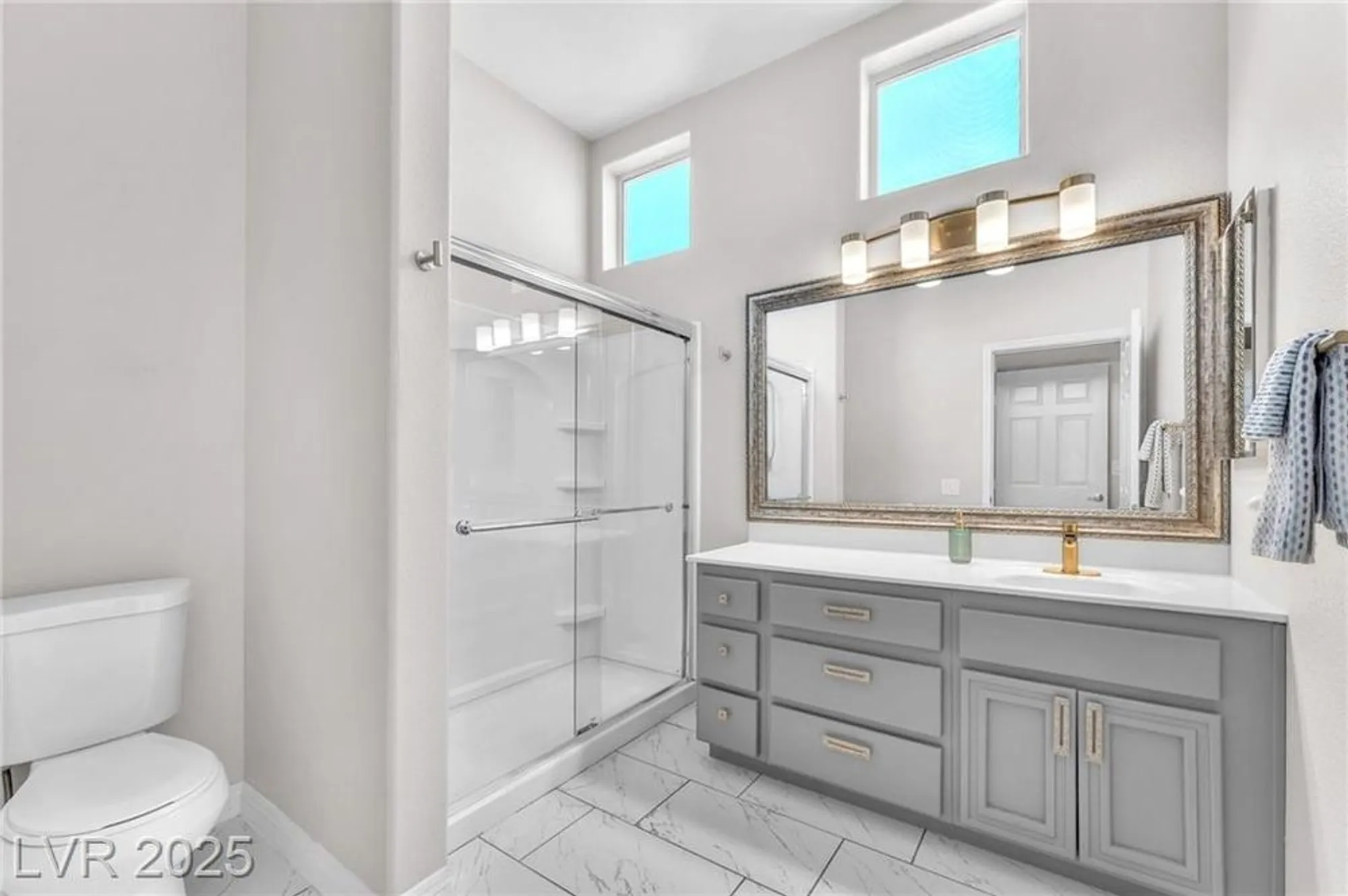 Property Slideshow image 17 of 27 | 10725 sky meadows avenue ave, Las Vegas, NV, 89134