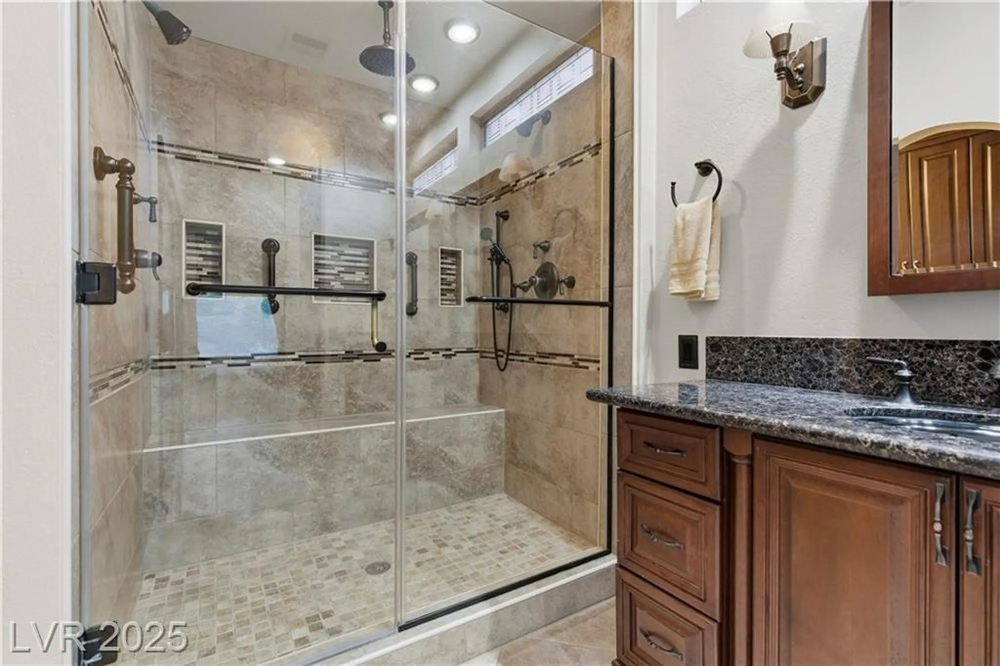 Property Slideshow image 34 of 60 | 8909 meadowood dr, Las Vegas, NV, 89134