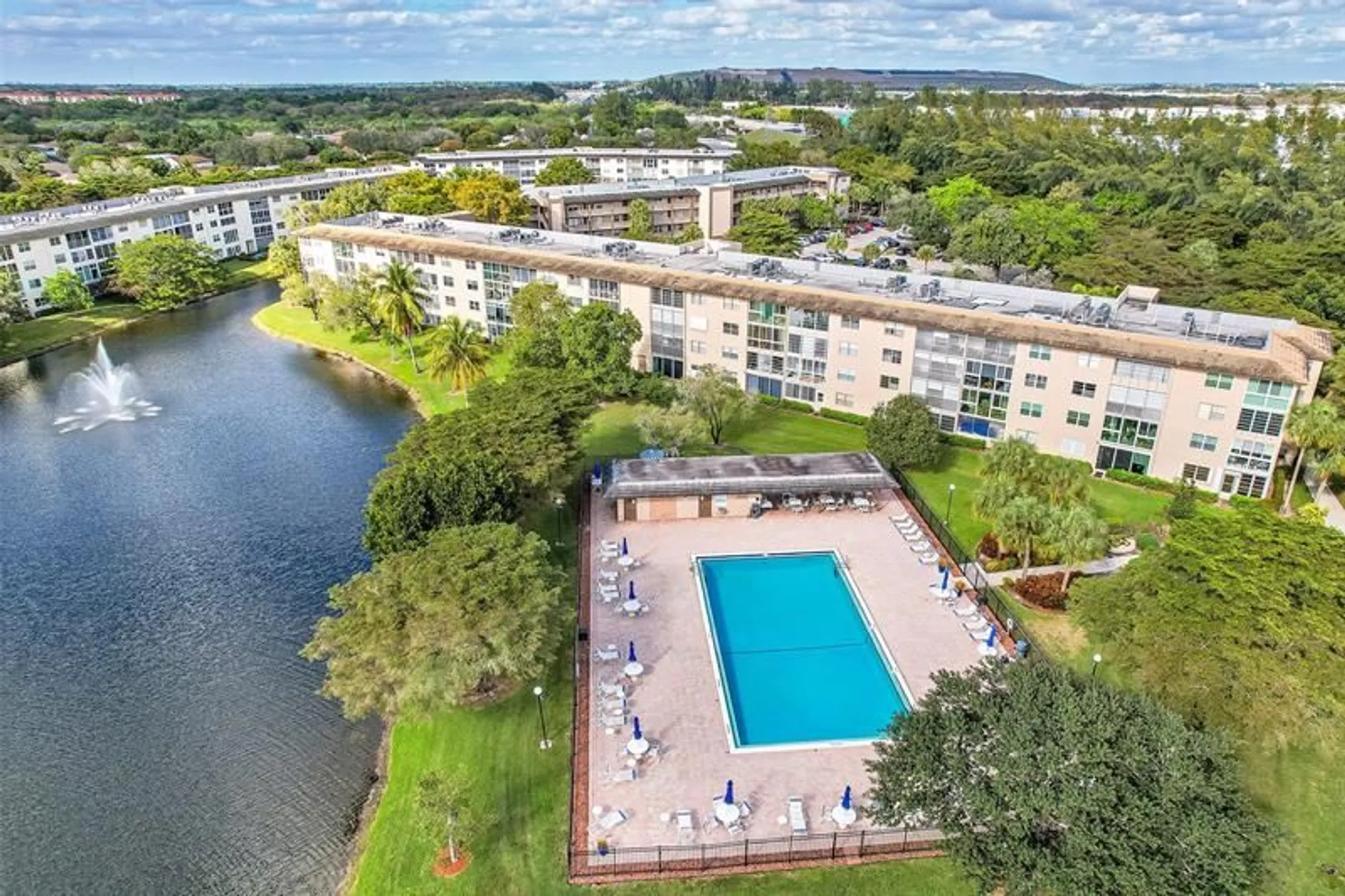 Property Slideshow image 31 of 33 | 1702 andros isle apt e1, Coconut Creek, FL, 33066