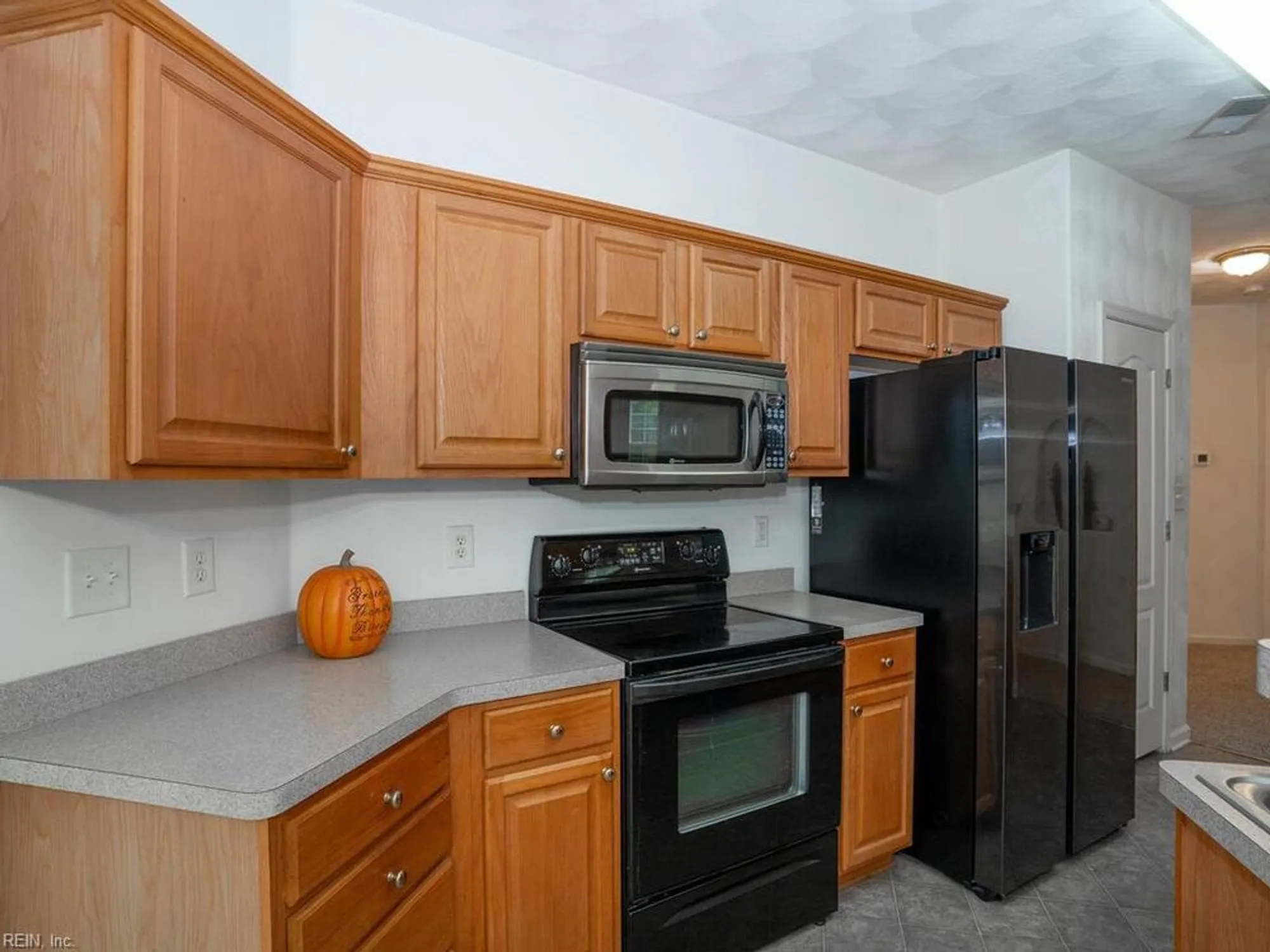 Property Slideshow image 19 of 36 | 2849 majestic oak ct, Virginia Beach, VA, 23456