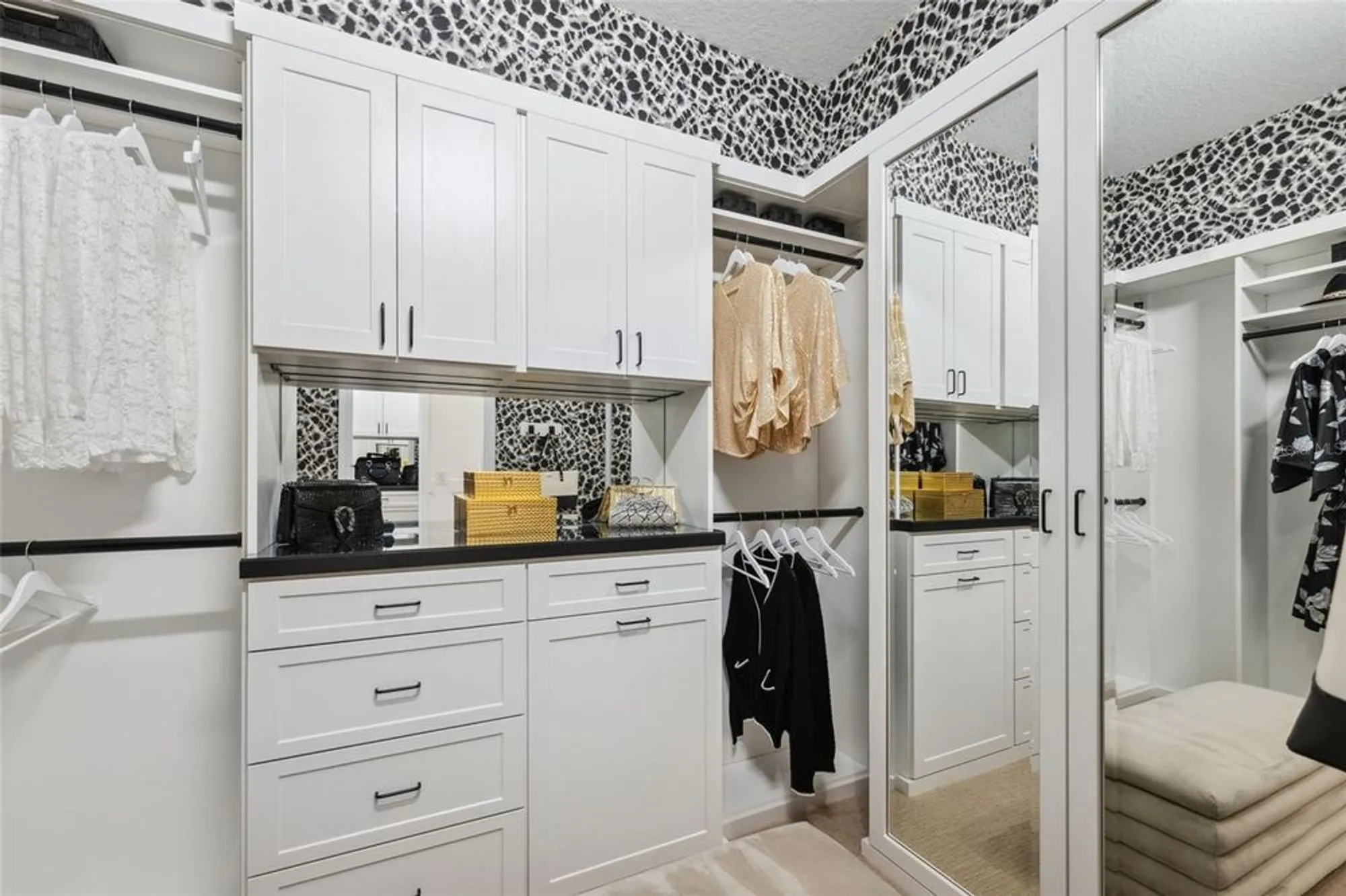 Property Slideshow image 21 of 41 | 3915 corsica pl, Wesley Chapel, FL, 33543