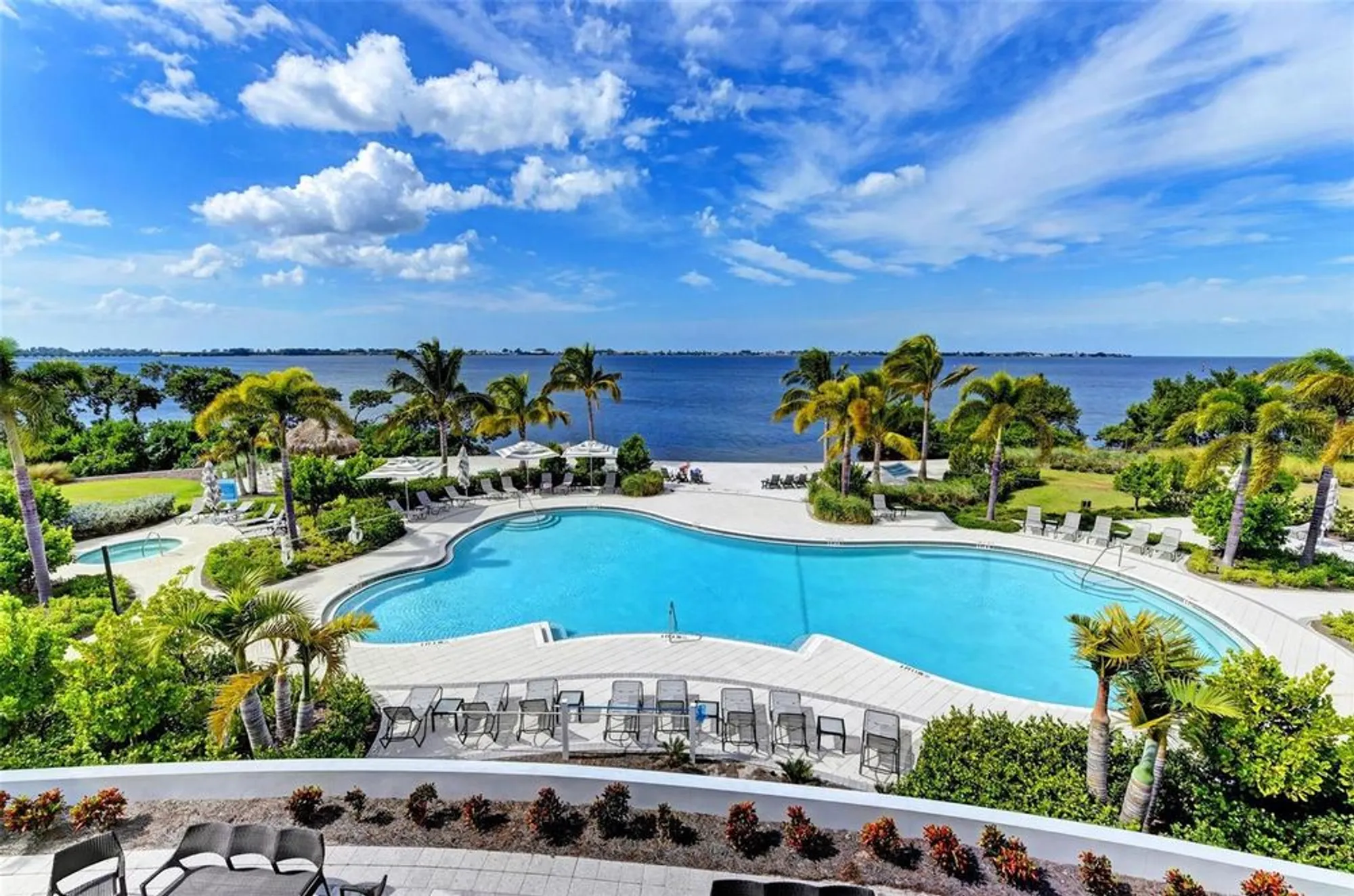 Property Slideshow image 64 of 99 | 241 sapphire lake dr 201, Bradenton, FL, 34209