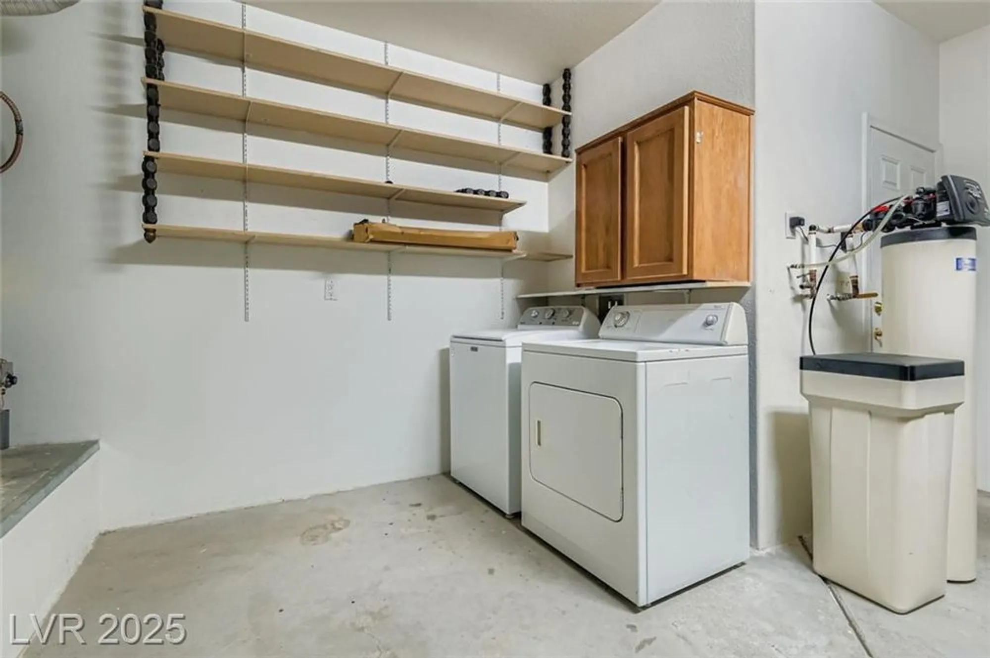 Property Slideshow image 28 of 33 | 10824 hot oak springs ave, Las Vegas, NV, 89134