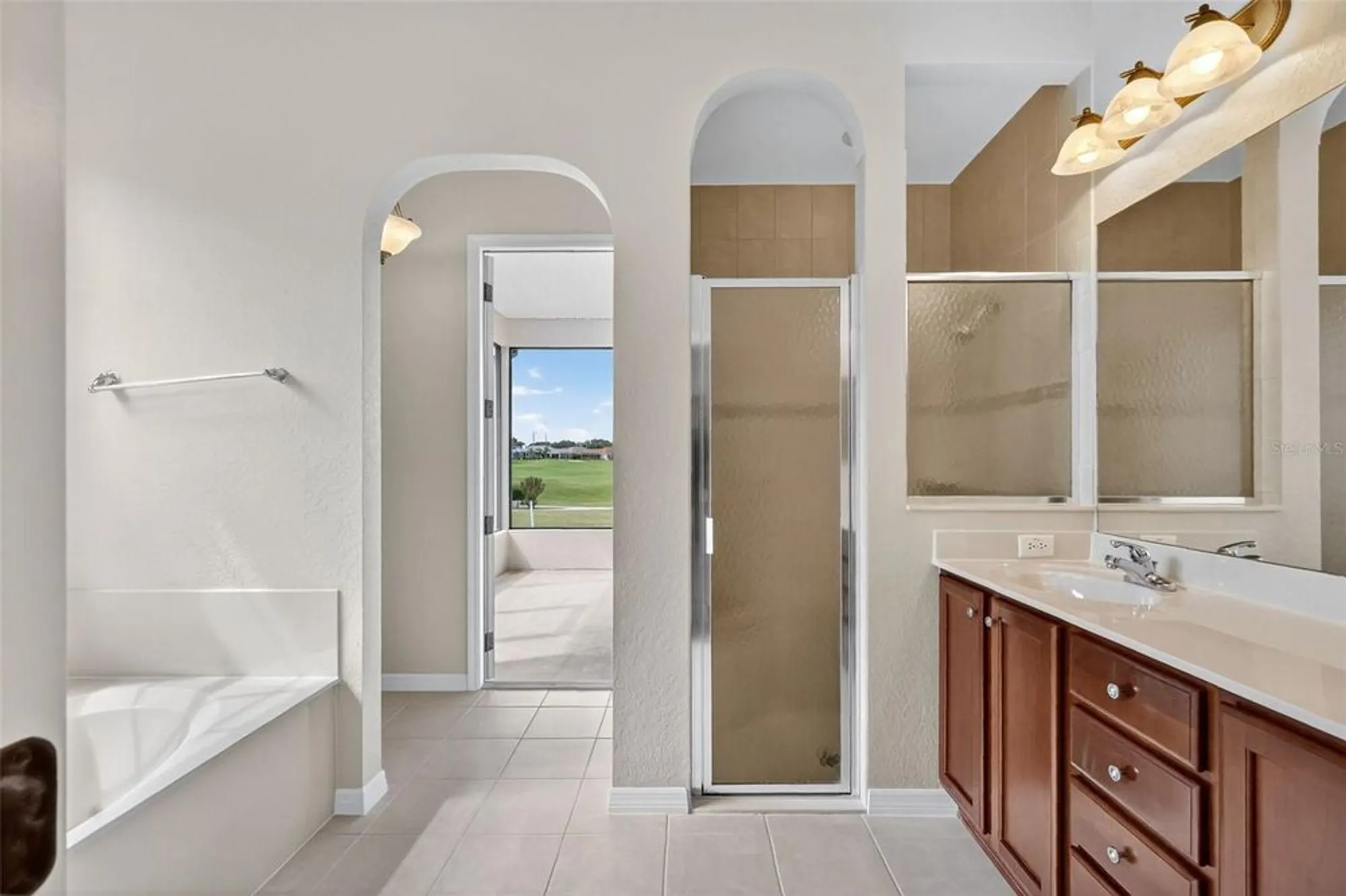 Property Slideshow image 23 of 46 | 12300 se 176th loop, Summerfield, FL, 34491