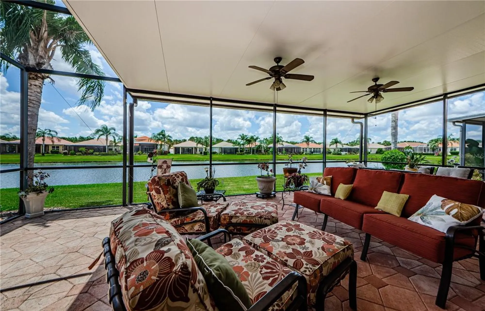 Property Slideshow image 35 of 77 | 4947 sandy brook cir, Wimauma, FL, 33598