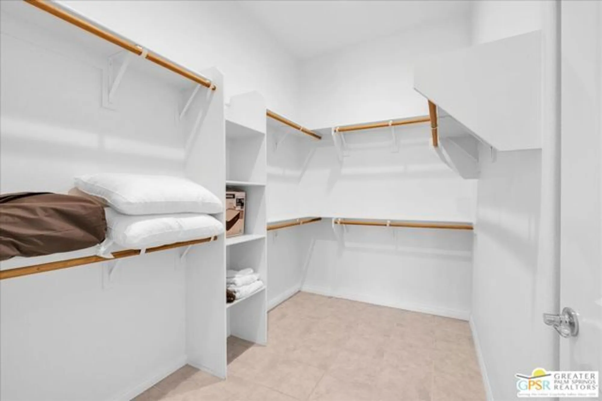 Property Slideshow image 13 of 21 | 69 cabernet, Rancho Mirage, CA, 92270