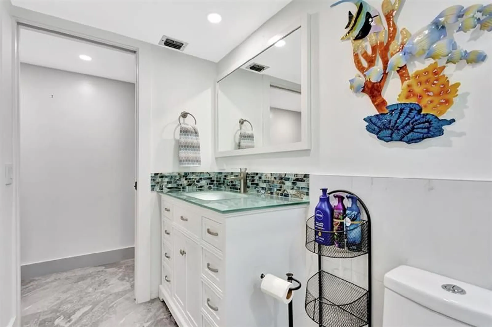 Property Slideshow image 33 of 71 | 2903 victoria cir o4, Coconut Creek, FL, 33066