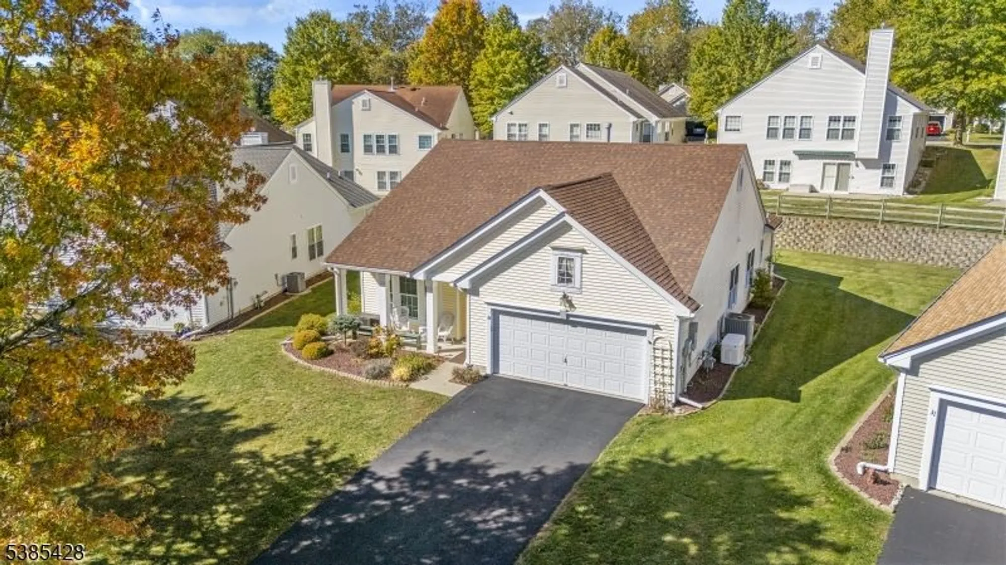 Property Slideshow image 38 of 48 | 29 stafford ln, Belvidere, NJ, 07823