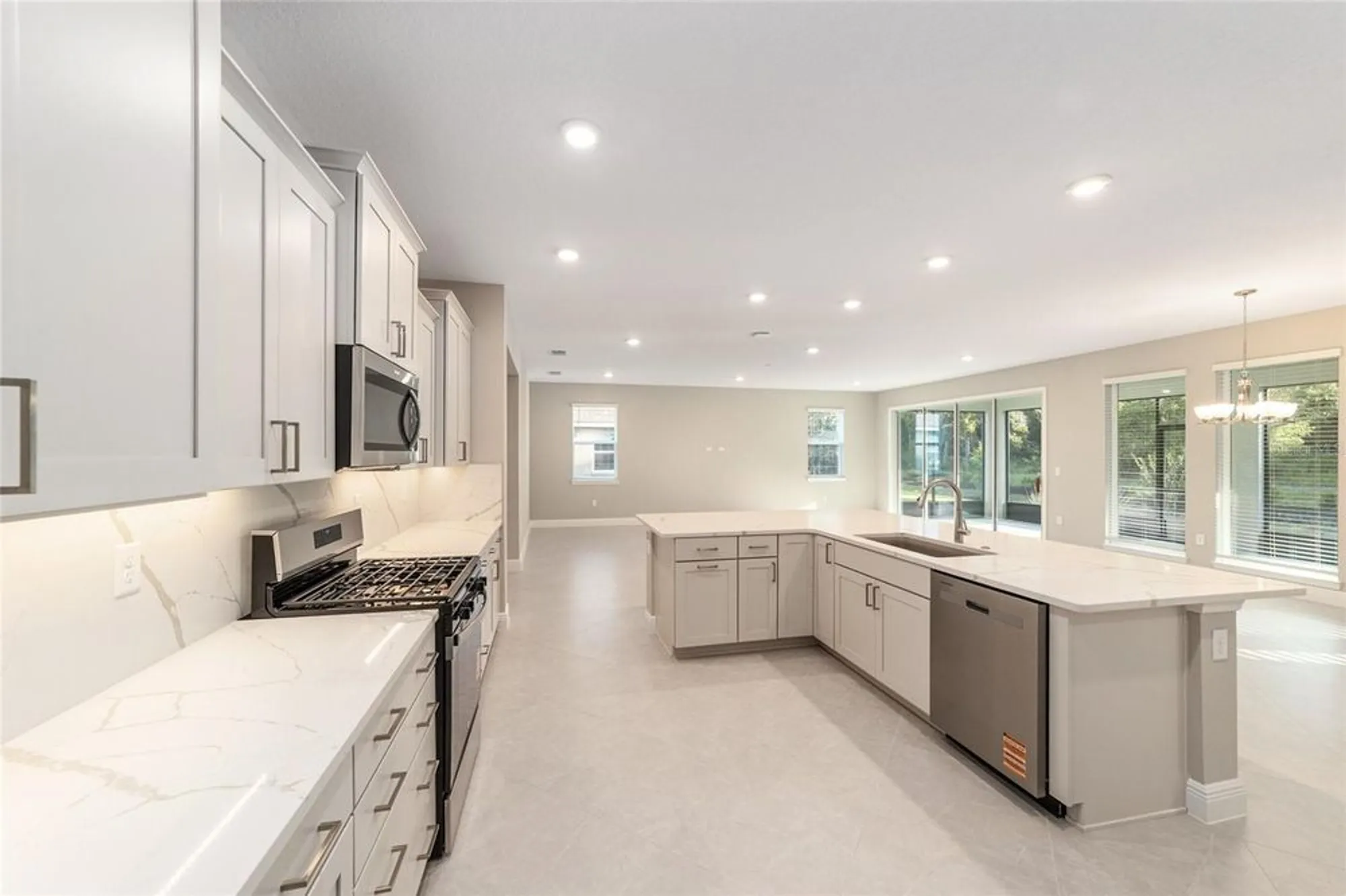 Property Slideshow image 23 of 47 | 10373 sw 105th ct, Ocala, FL, 34481