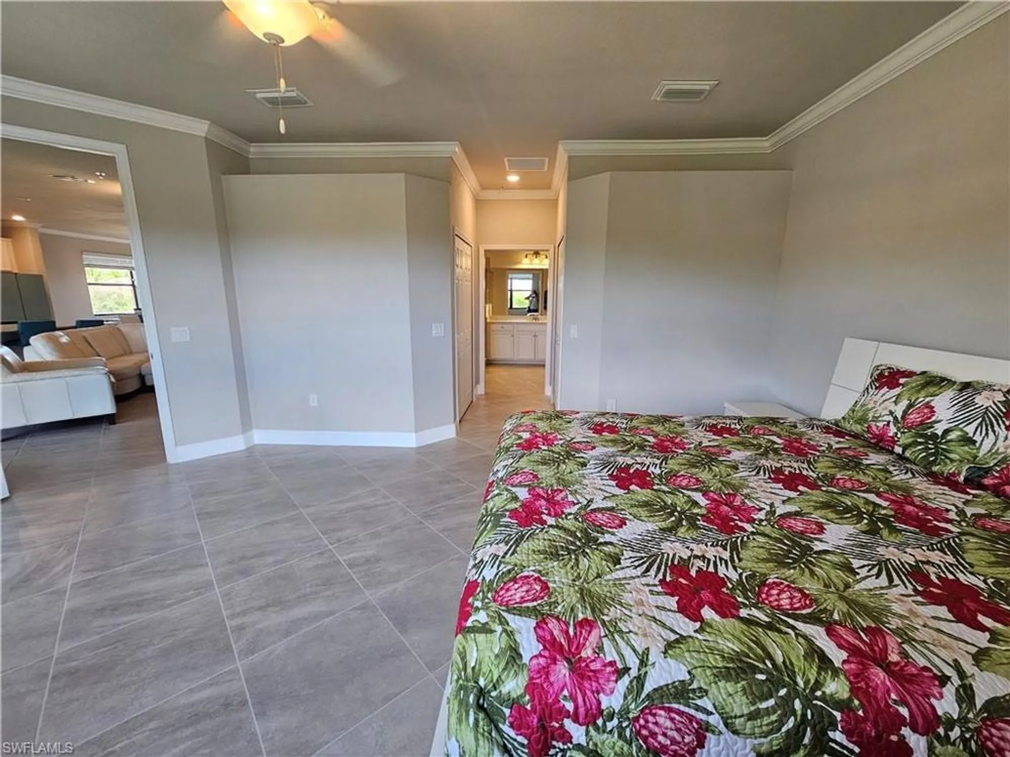Property Slideshow image 19 of 48 | 17410 cherrywood ct unit 7203, Bonita Springs, FL, 34135