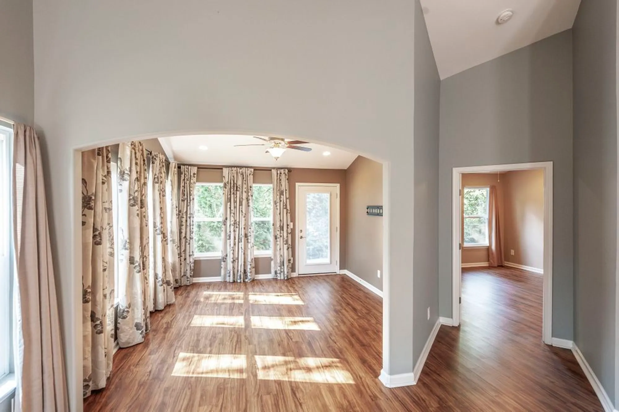 Property Slideshow image 17 of 35 | 395 devon chase hl unit 3001, Gallatin, TN, 37066